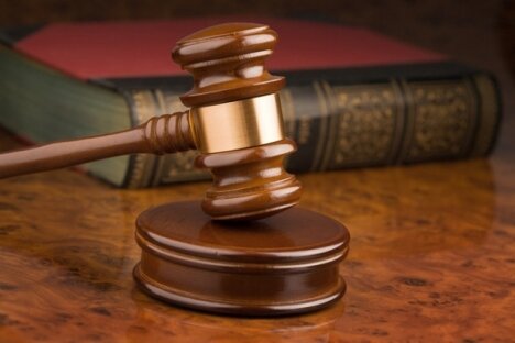 Tax protestor "educator" sentenced to two and a half years in jail