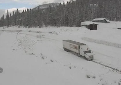 UPDATED: Snowfall expected to taper off later Monday