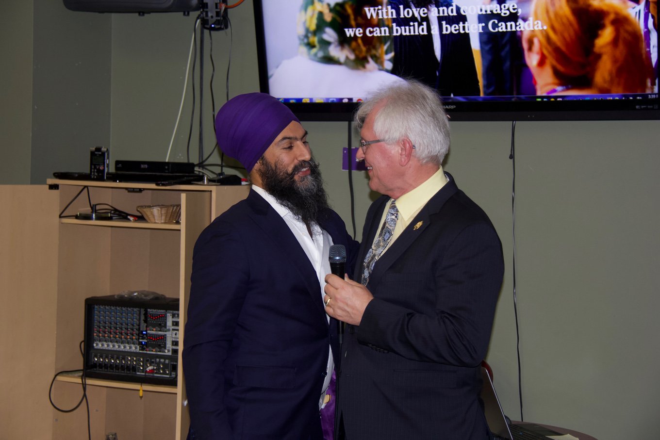 Leader of NDP Jagmeet Singh makes stop in Nelson