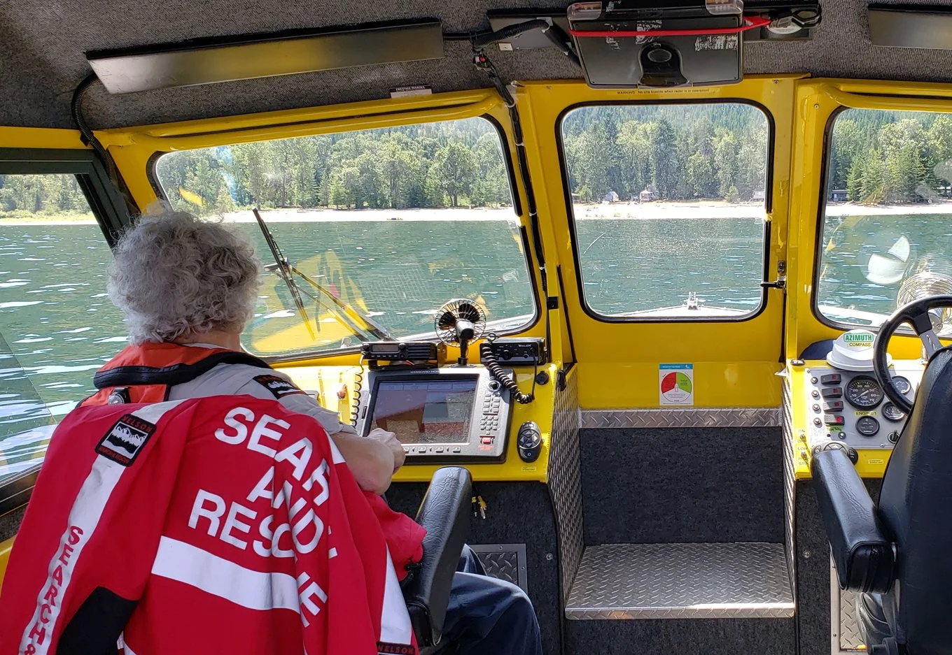 No injuries after SAR teams called out to report of kayaker in distress on Kootenay Lake