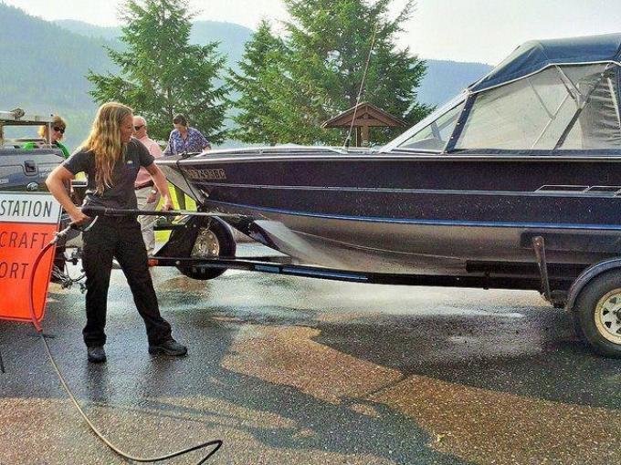 Invasive Mussel Defence program launches provincewide