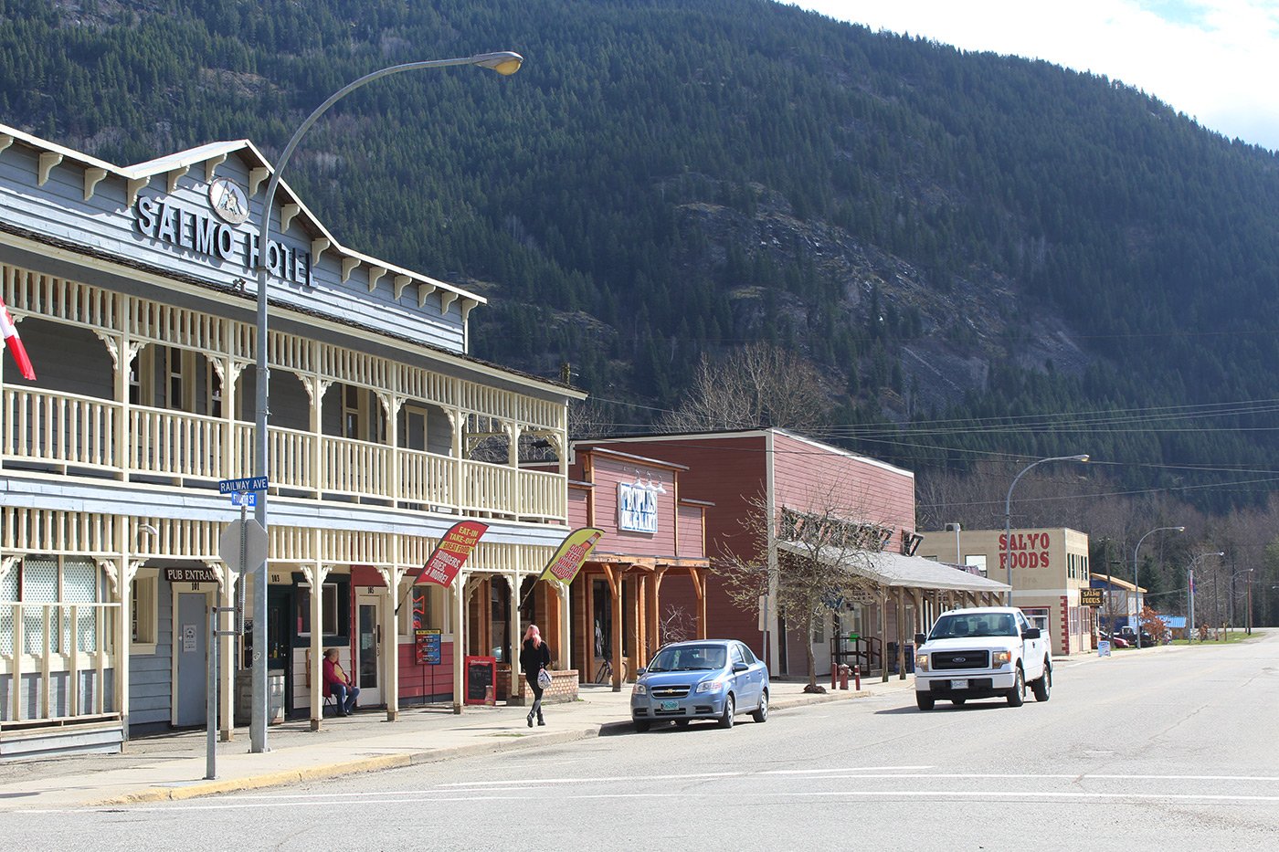 Interior Health investigates cluster of COVID-19 cases in Salmo