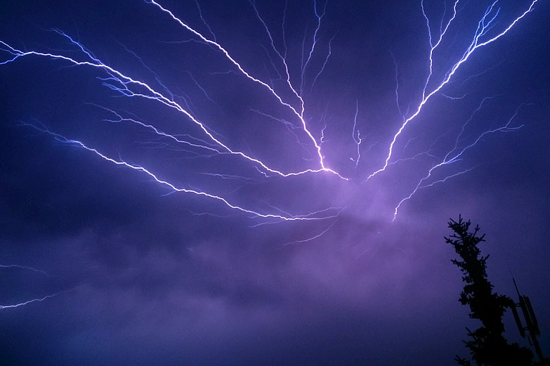 No respite from hot weather but electrical storms added to mix for coming week