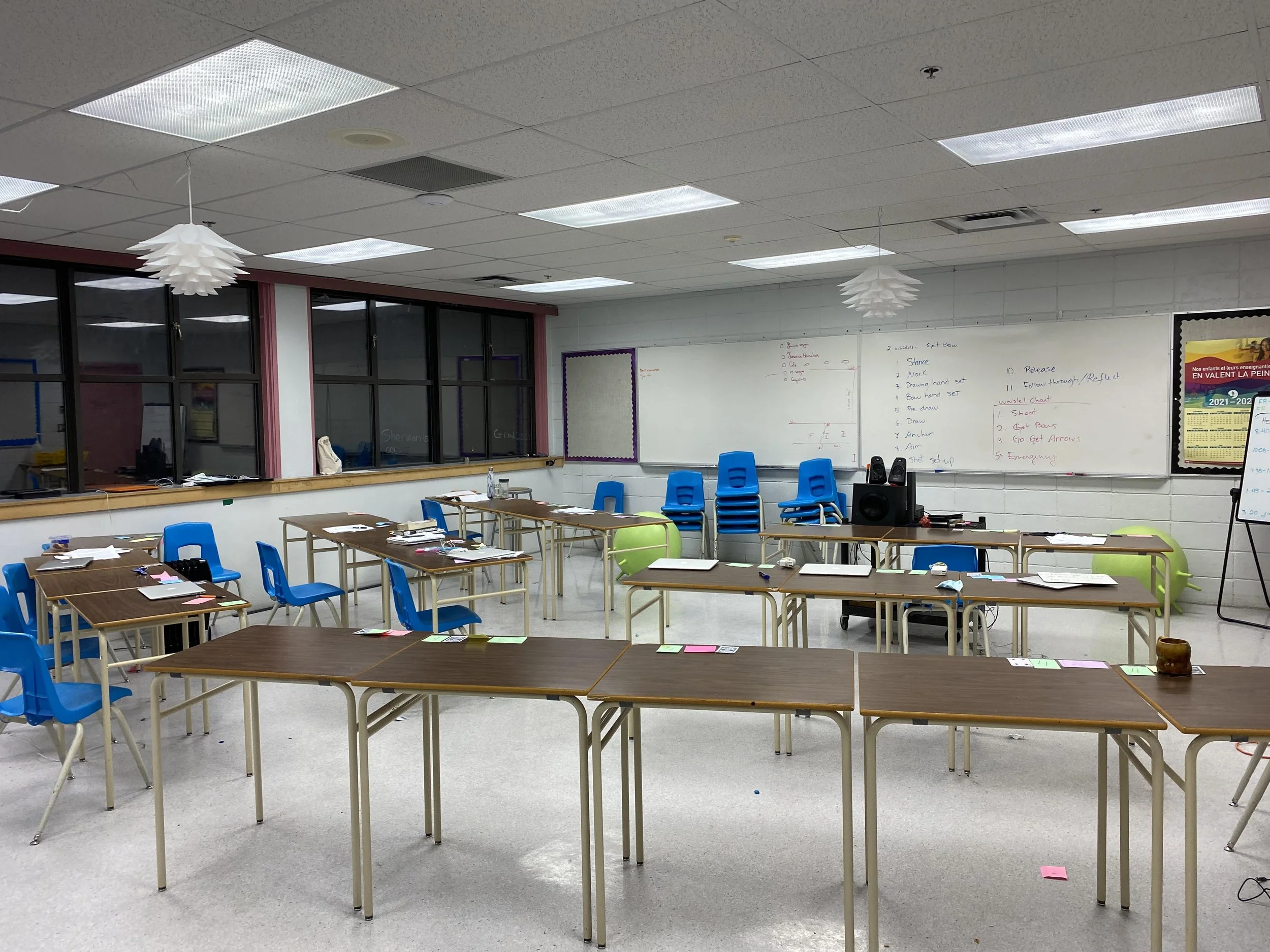 Province decides to phase in return to school in New Year