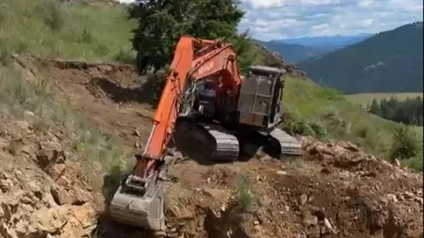 Grizzly seeks up to $2M as fall drilling nears in Greenwood, Midway