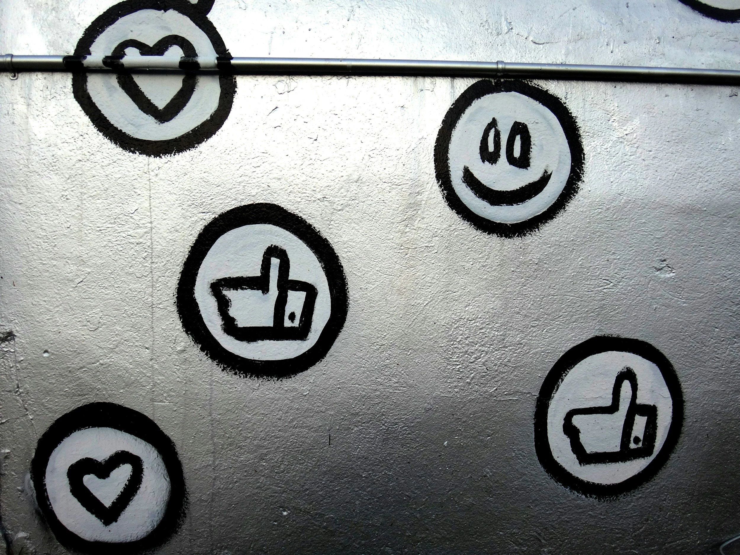 The Comparison Trap: Why Social Media Makes Us Feel Like We’re Not Enough