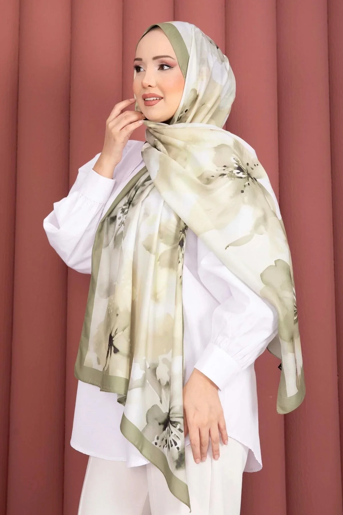 Hijab imprimé aquarelle - Vert olive