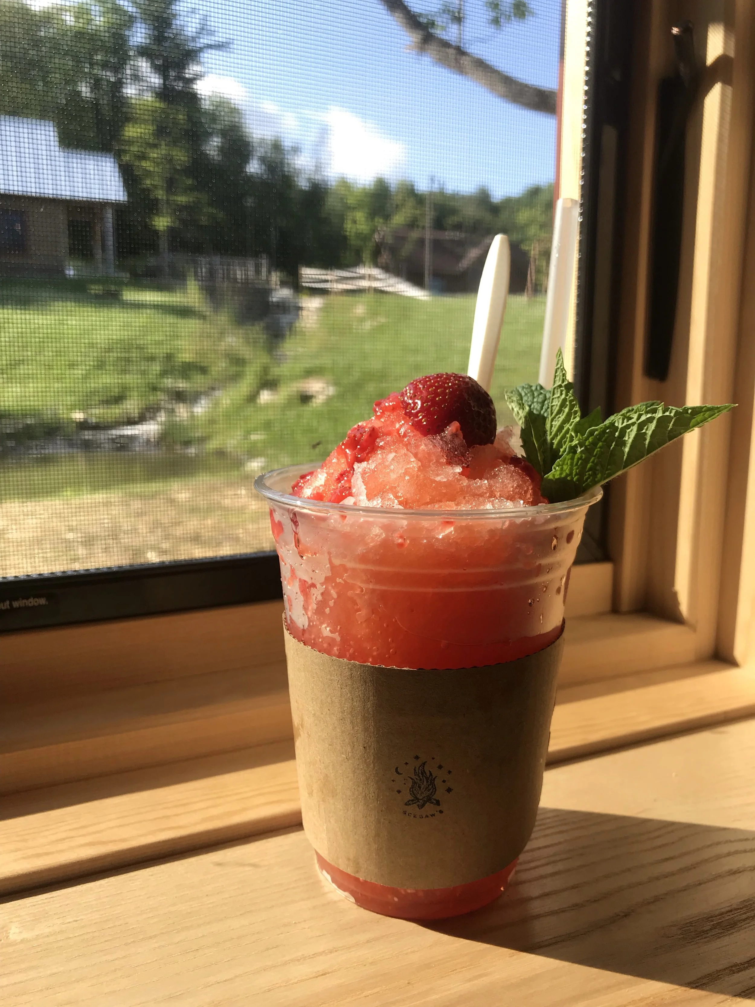 Hut Drink.jpg