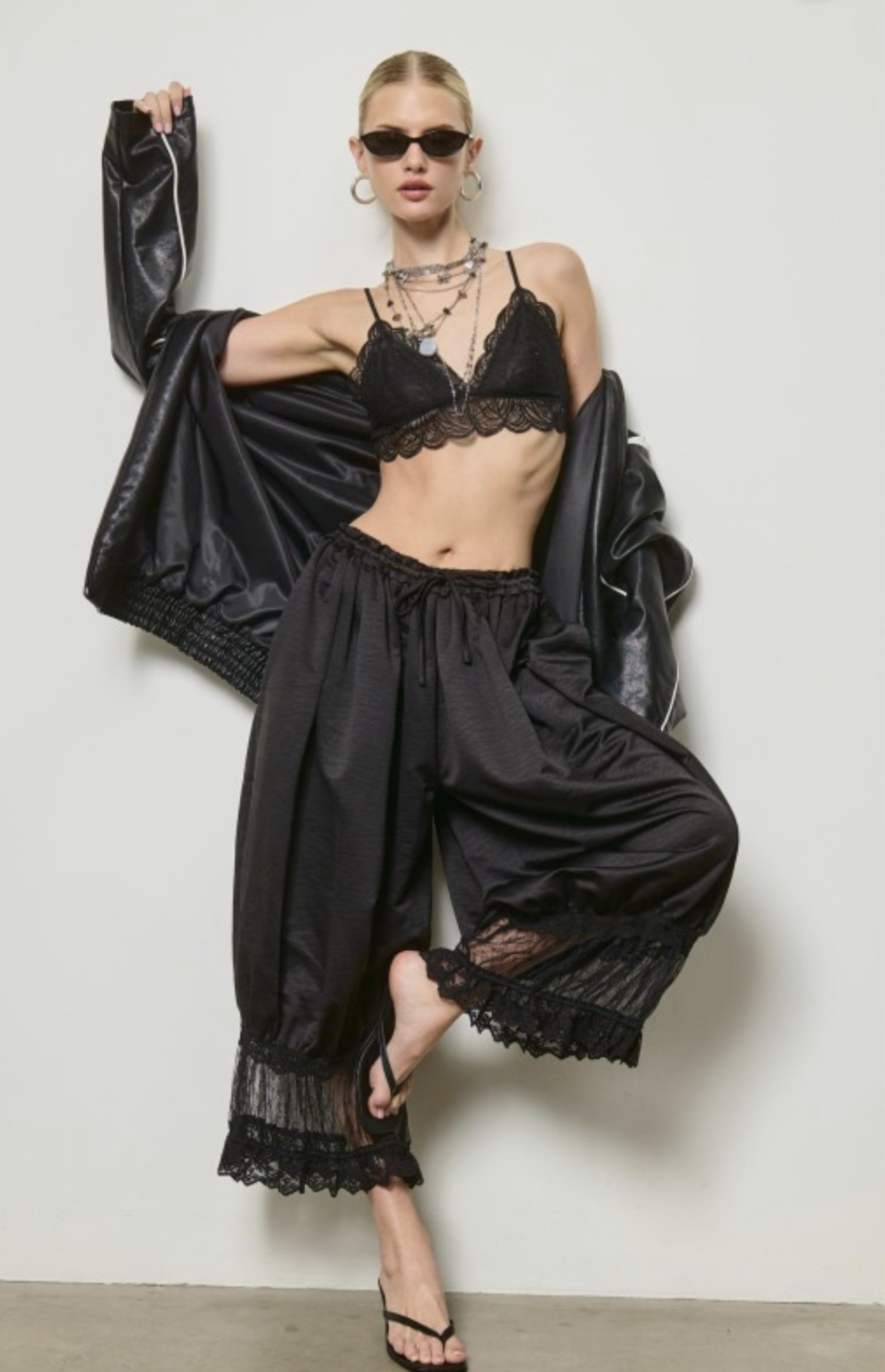 FASHIONGO Mobile 4.png