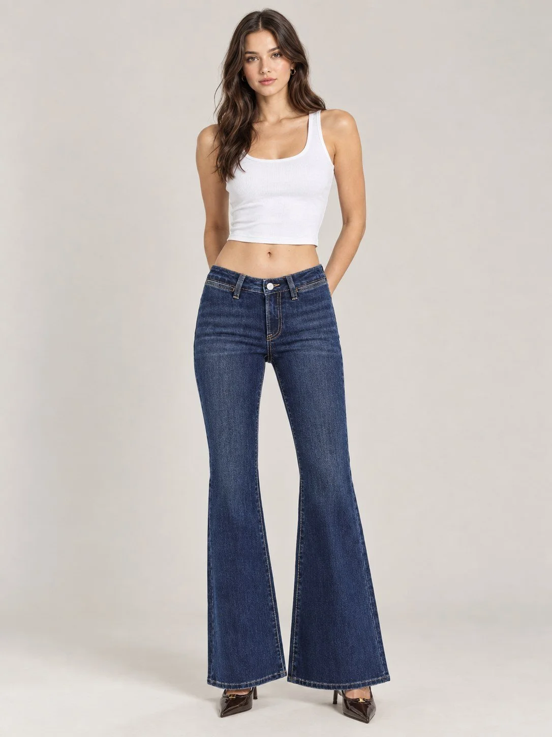 Low-Rise V-Shape Waist Flare Jeans