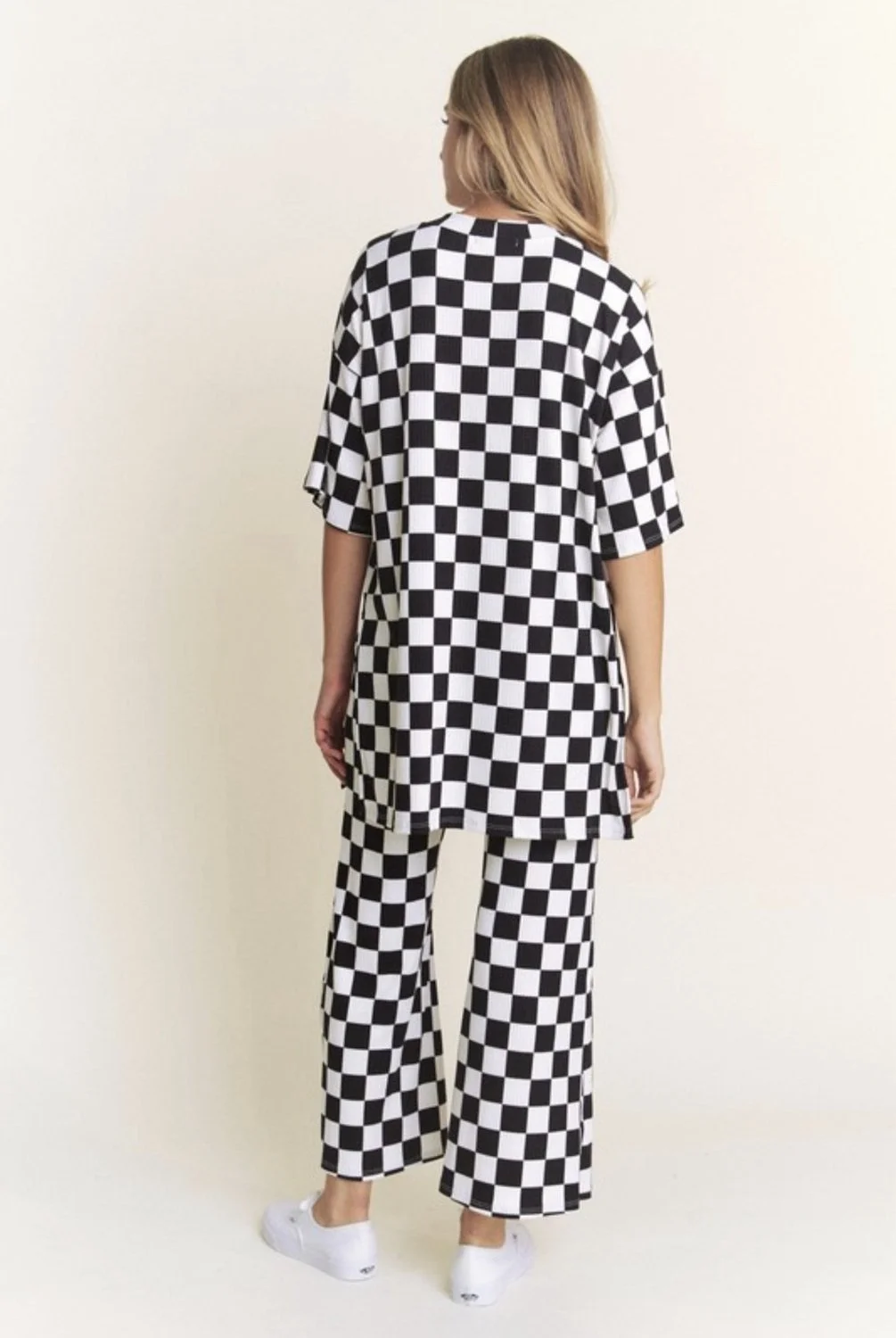 checkered-set-4.jpg