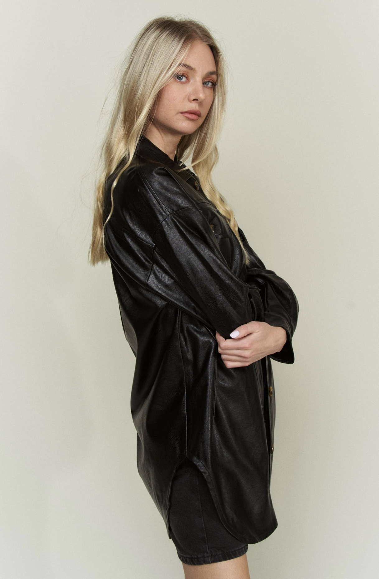 Davi & Dani. Faux Leather Oversized Button-Front Shacket 4.png