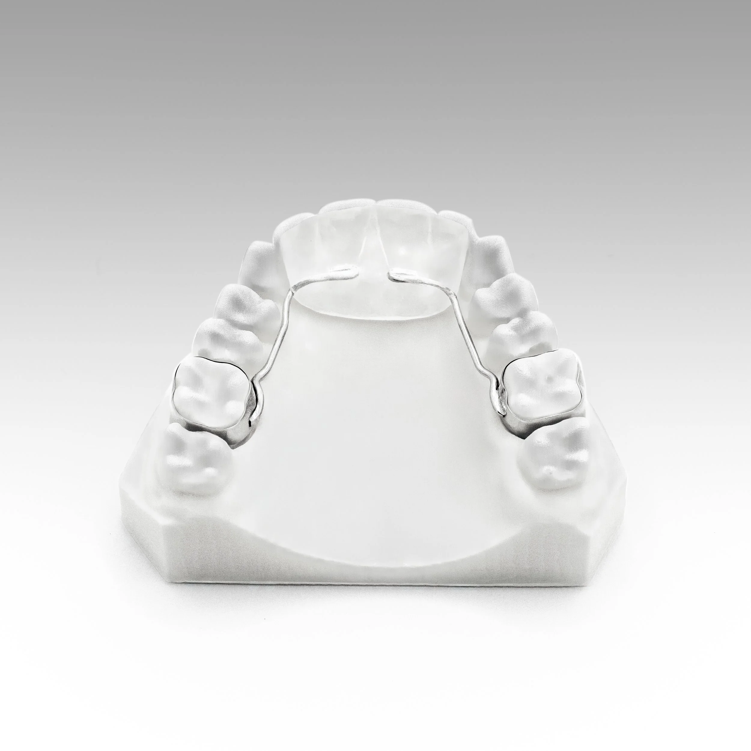 FIXED ANTERIOR BITE PLATE