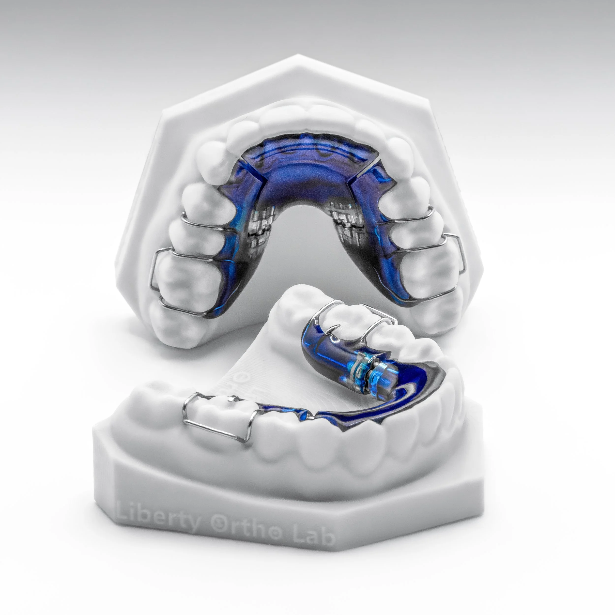 SAGITTAL Dental appliance