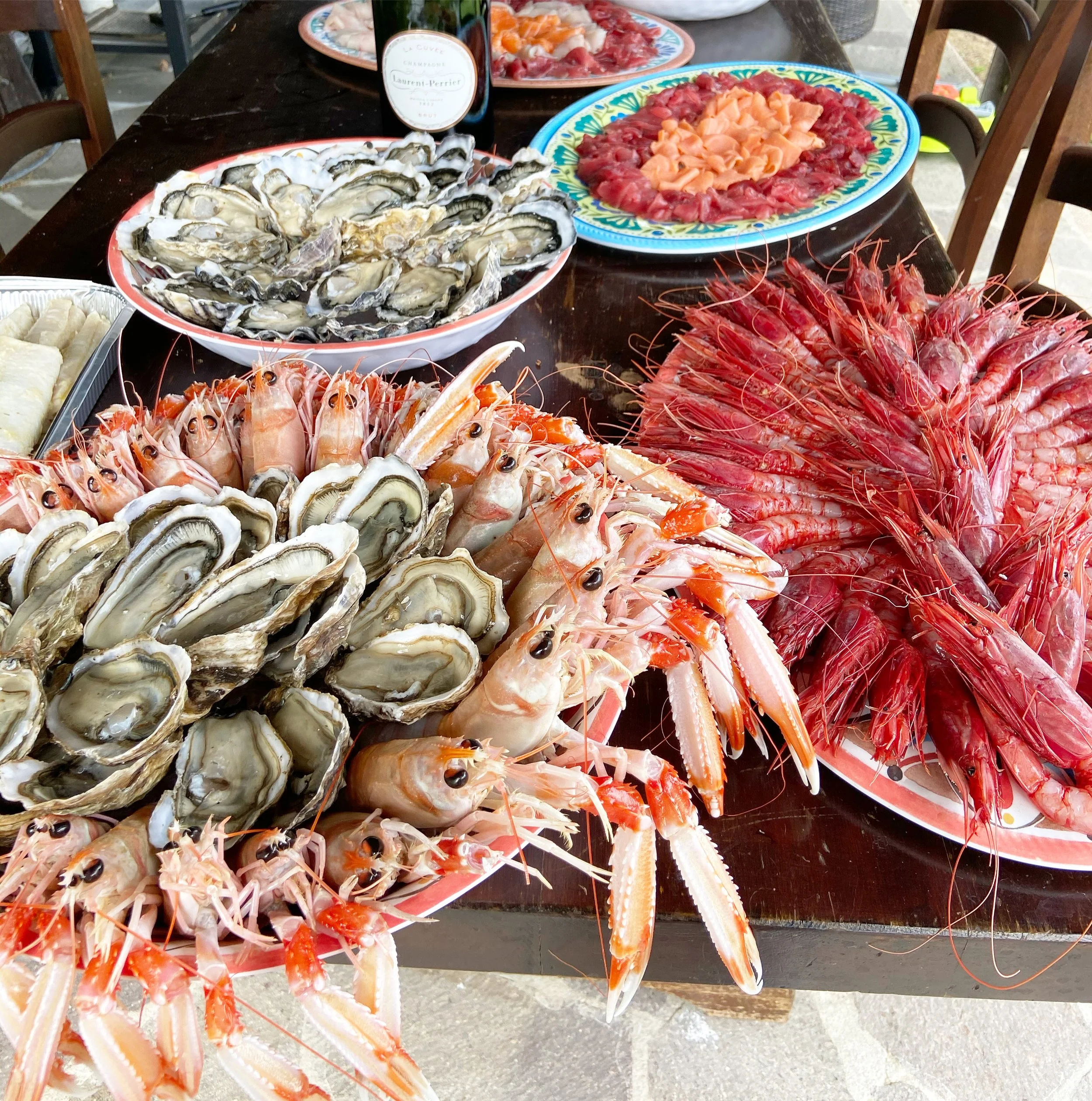 Ostriche, crostacei e pesce fresco della gastronomia I Pesciolini
