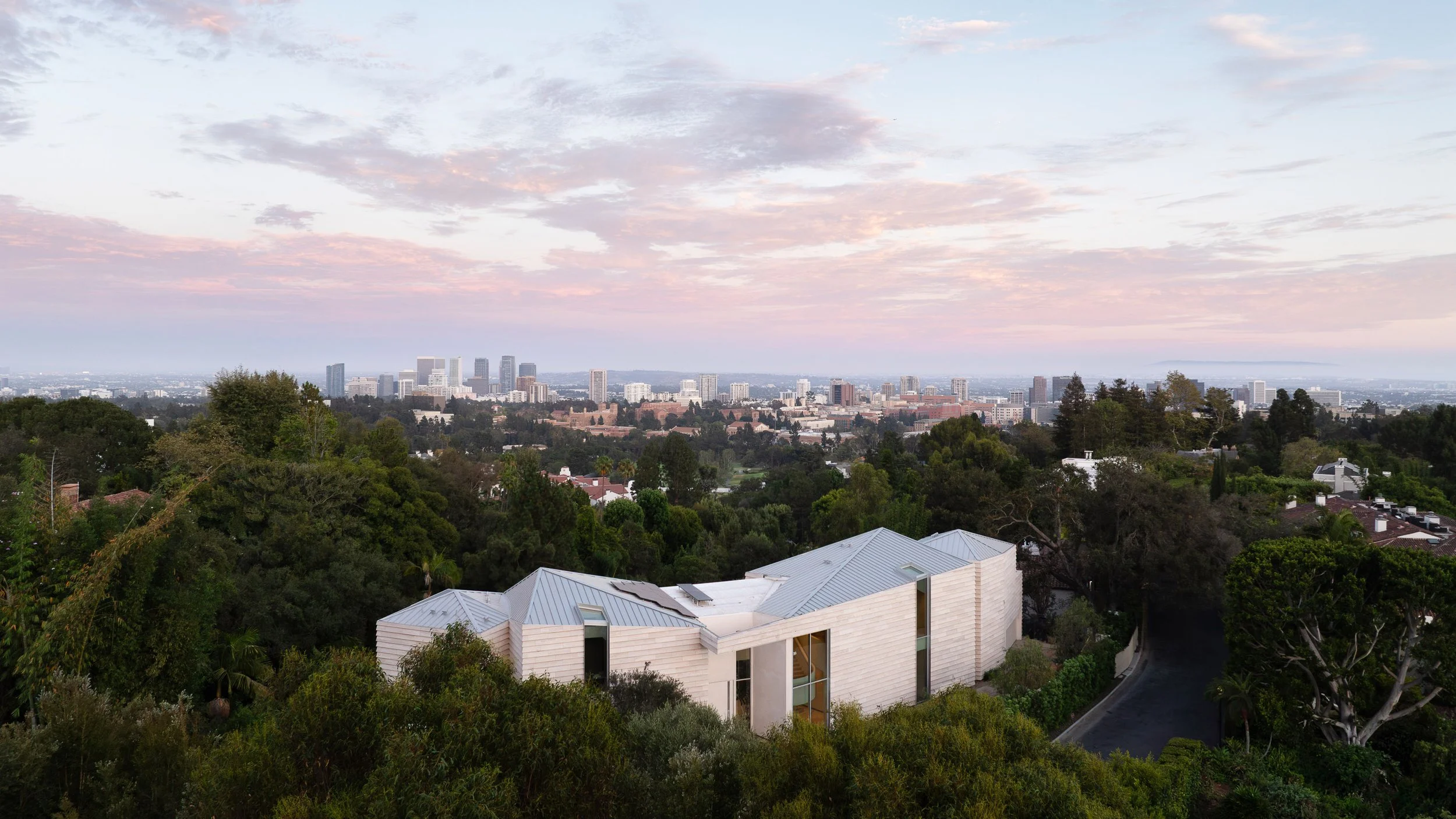 680Sarbonne-28-©MikeKelley-Small.jpg