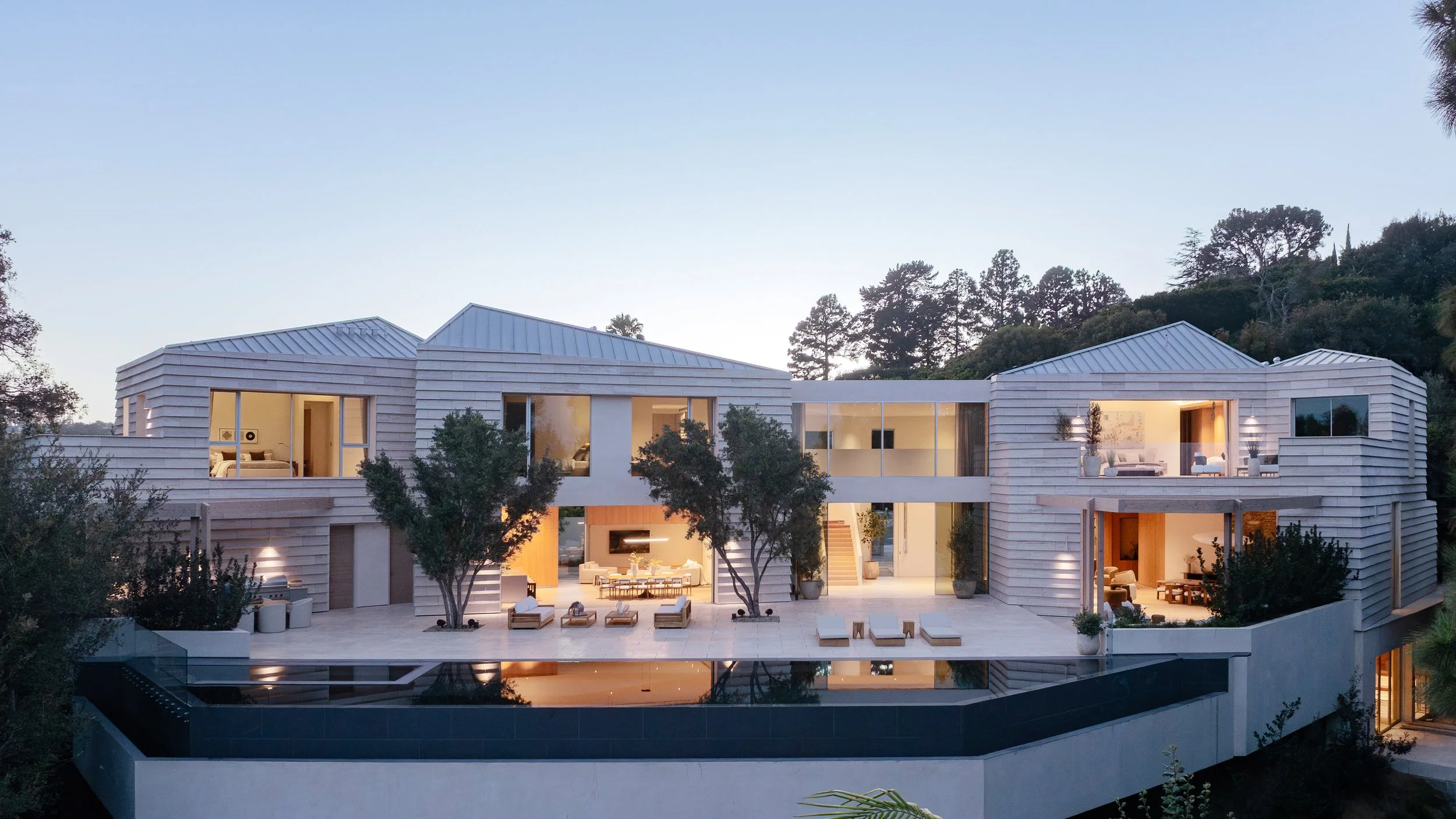 680Sarbonne-29-©MikeKelley-Small.jpg