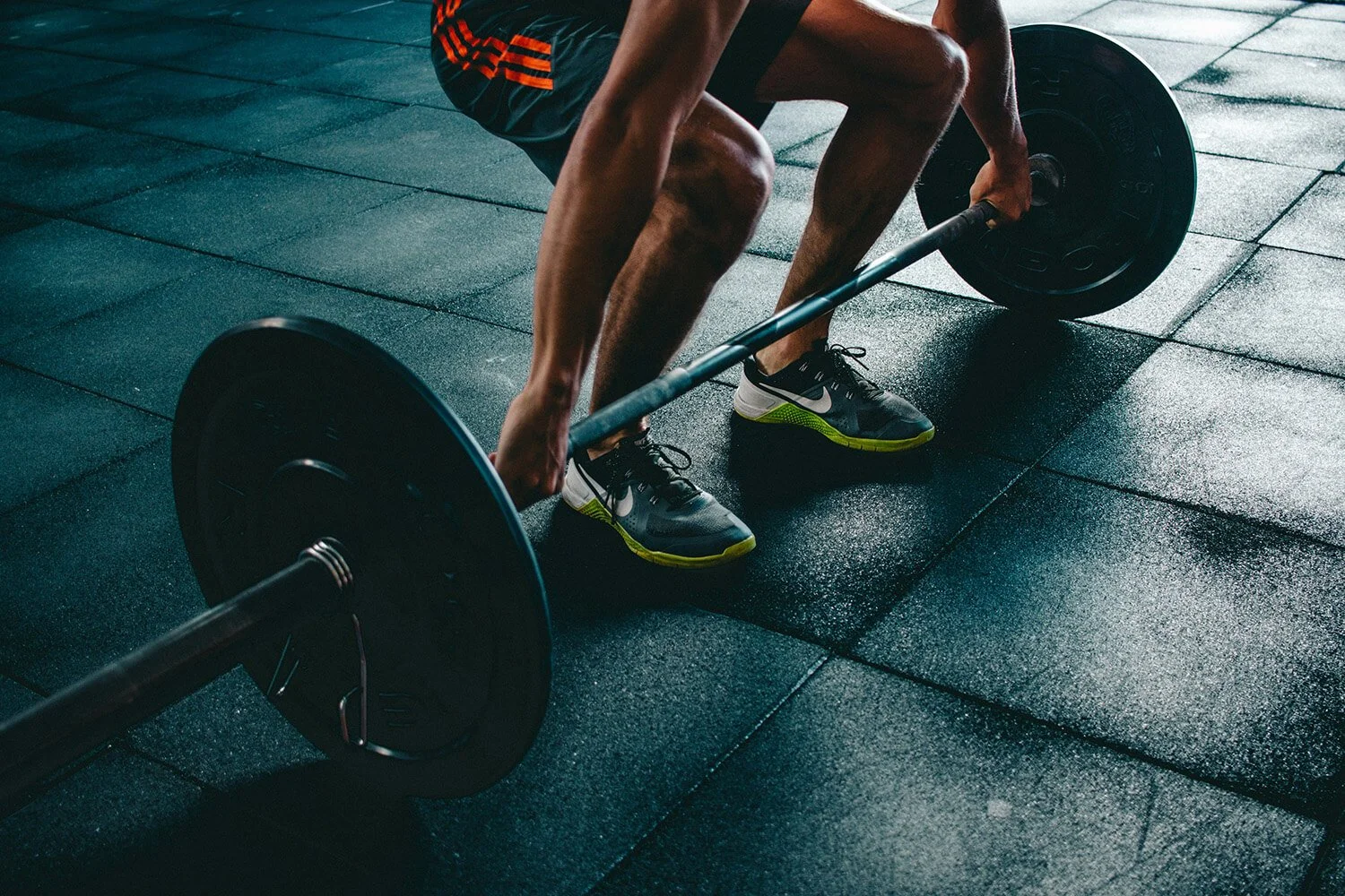 Acupuncture for Weightlifting Injuries, Pain, and Muscle Recovery