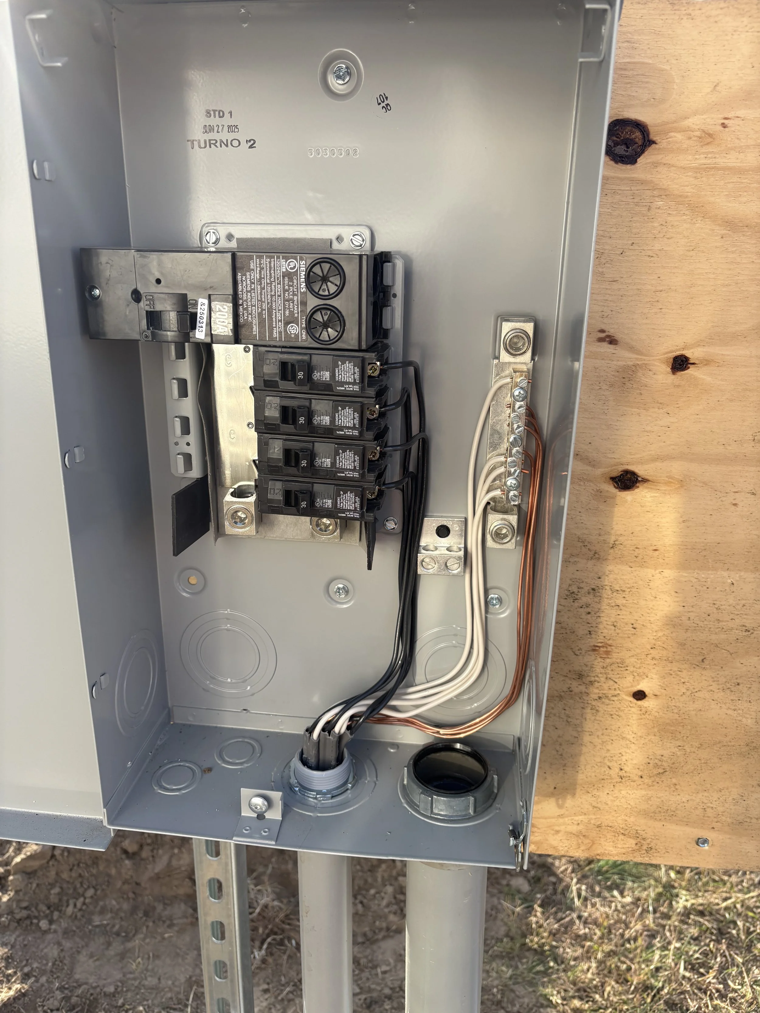 Outdoor subpanel replacement
