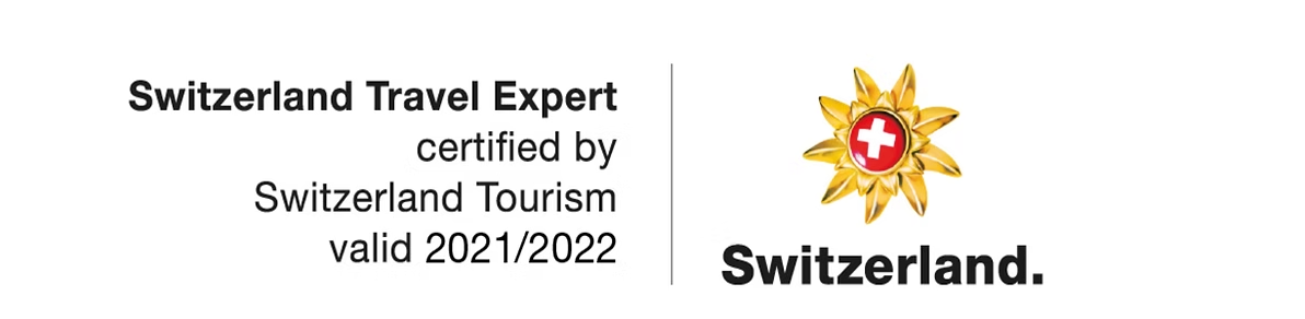 Certificat de voyage pour la Suisse, certifié par le tourisme suisse, valable pour 2021/2022, avec un symbole de fleur stylisée et un cœur avec la croix suisse.
