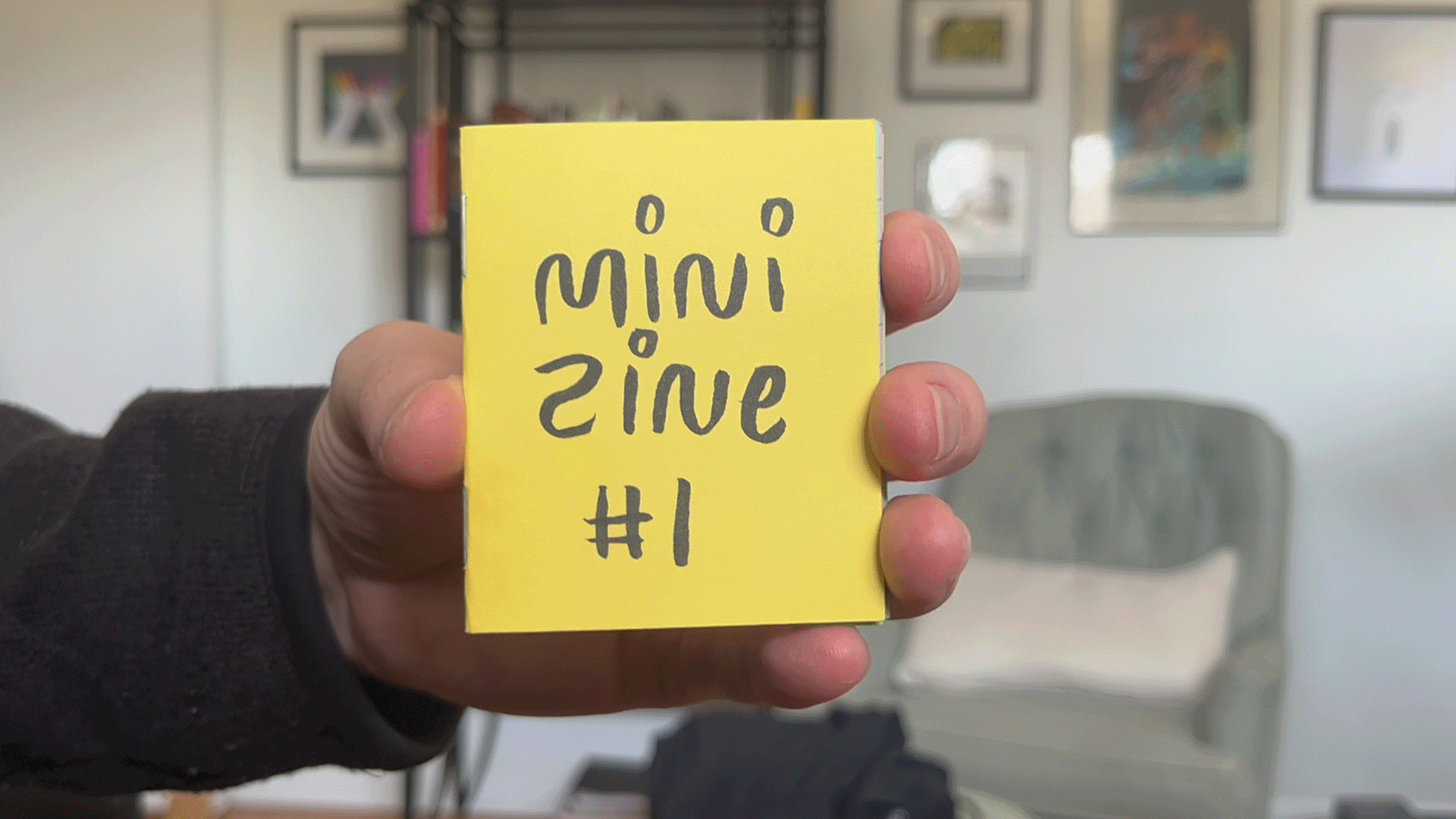 GIF - Mini Zine 1.gif