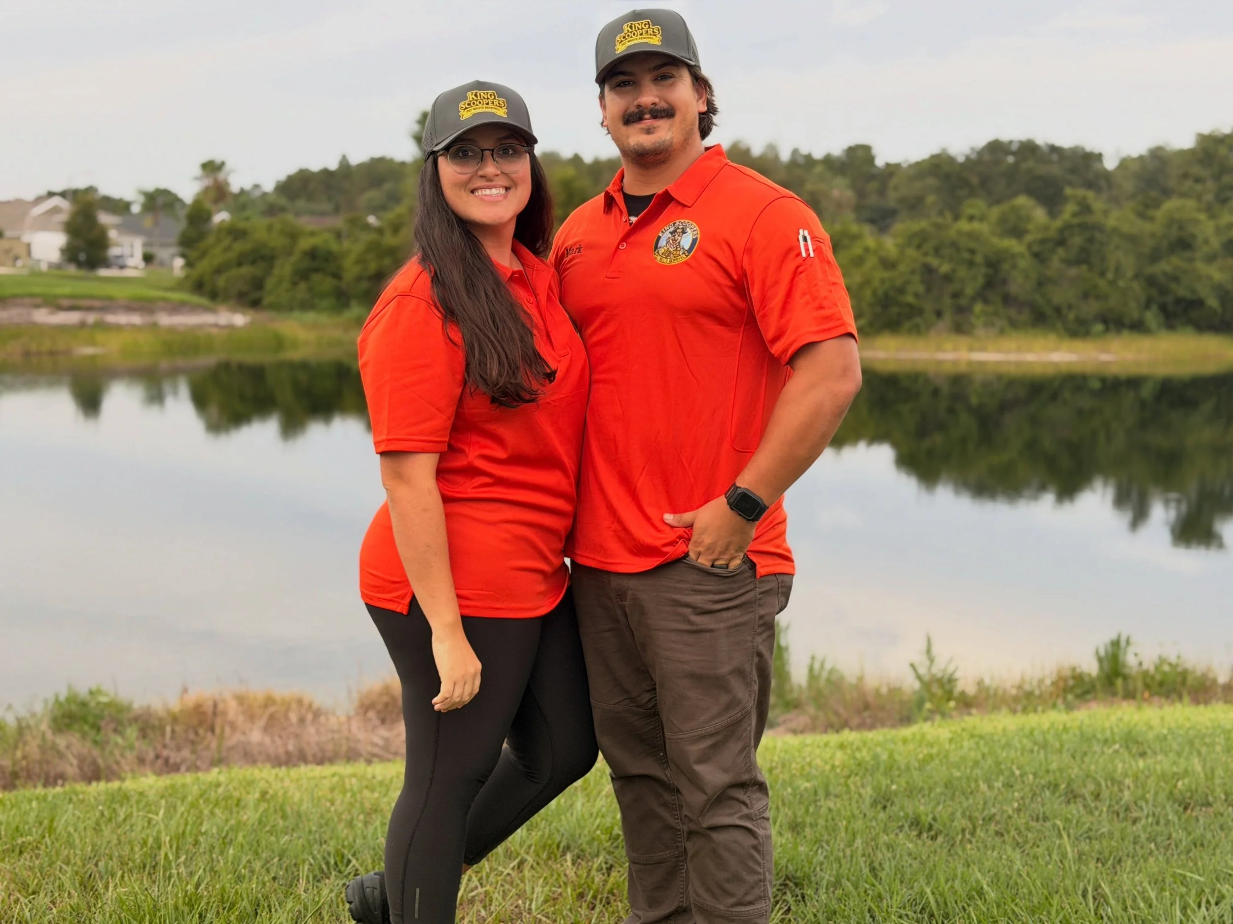 Hey everyone! 👋🏼🐾 We wanted to take a moment to introduce ourselves! We&rsquo;re Mark and Rebekah, the owners of King Scoopers, a family-owned and operated pet waste removal business right here in Wesley Chapel, Florida. 💩🐶

We started King Scoo