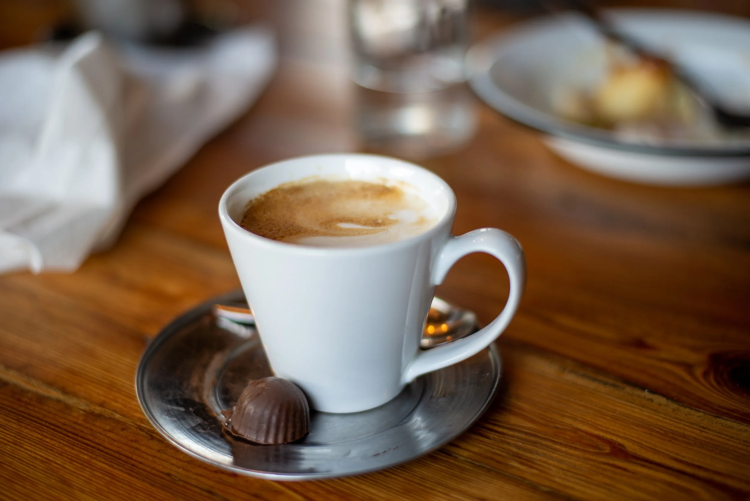 Coffee at Hierro Parrilla Palermo during an All About Ballroom dance retreat in Buenos Aires.