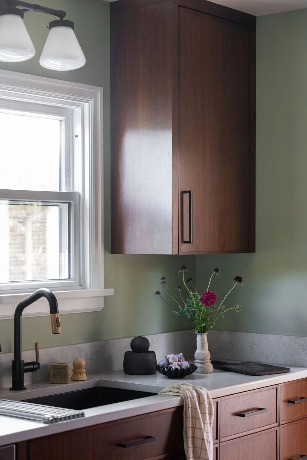 Seattle Interior Design. Residential Remodeling. Kitchen and Bath Remodel. Cabinetry.