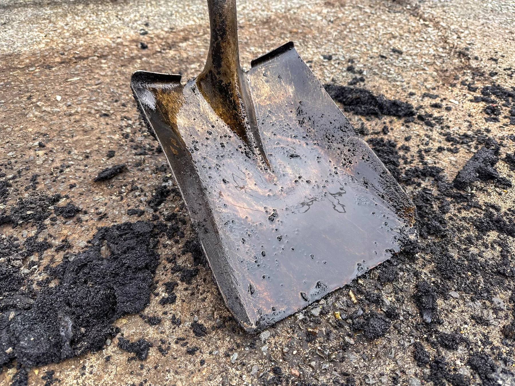 Best DIY Tools for Asphalt Repair