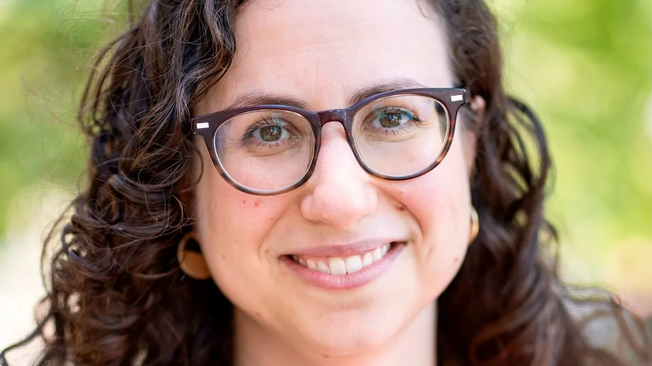 Hear About Something Wonderful—A Conversation With Leah Greenblum Regarding Jewish Free Loan Chicago