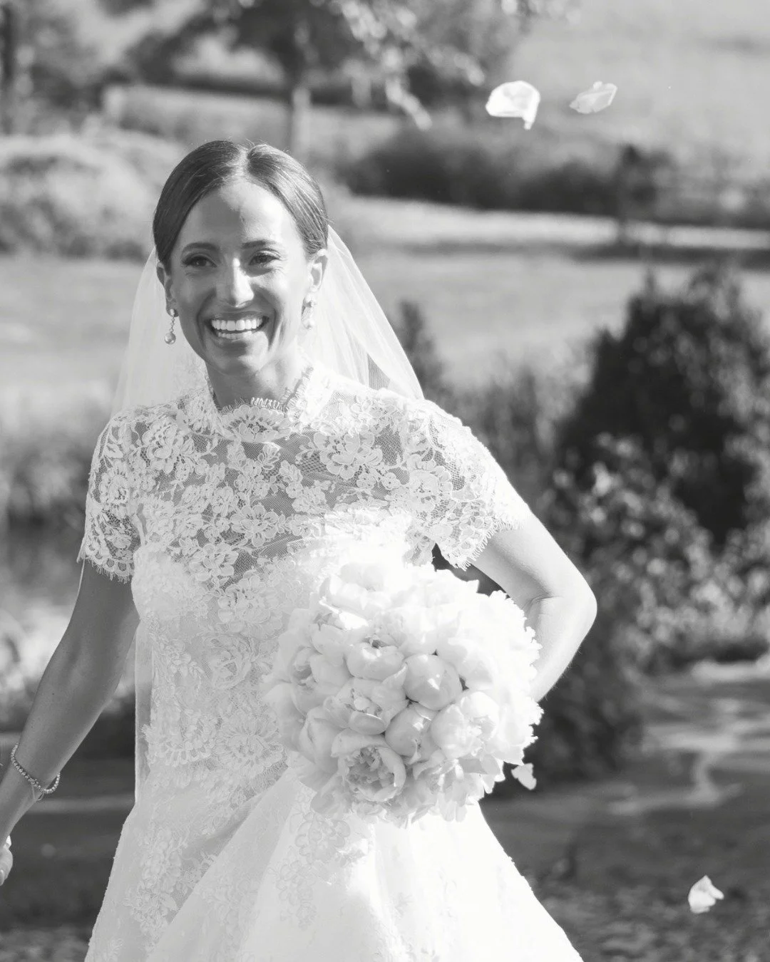 One of my favorite things about @carolinecastigliano  is just how much we can make a gown truly yours.

Have a vision for a different neckline? Want to add a sleeve? Change a detail? Or, in this bride&rsquo;s case, create an entirely custom lace shru