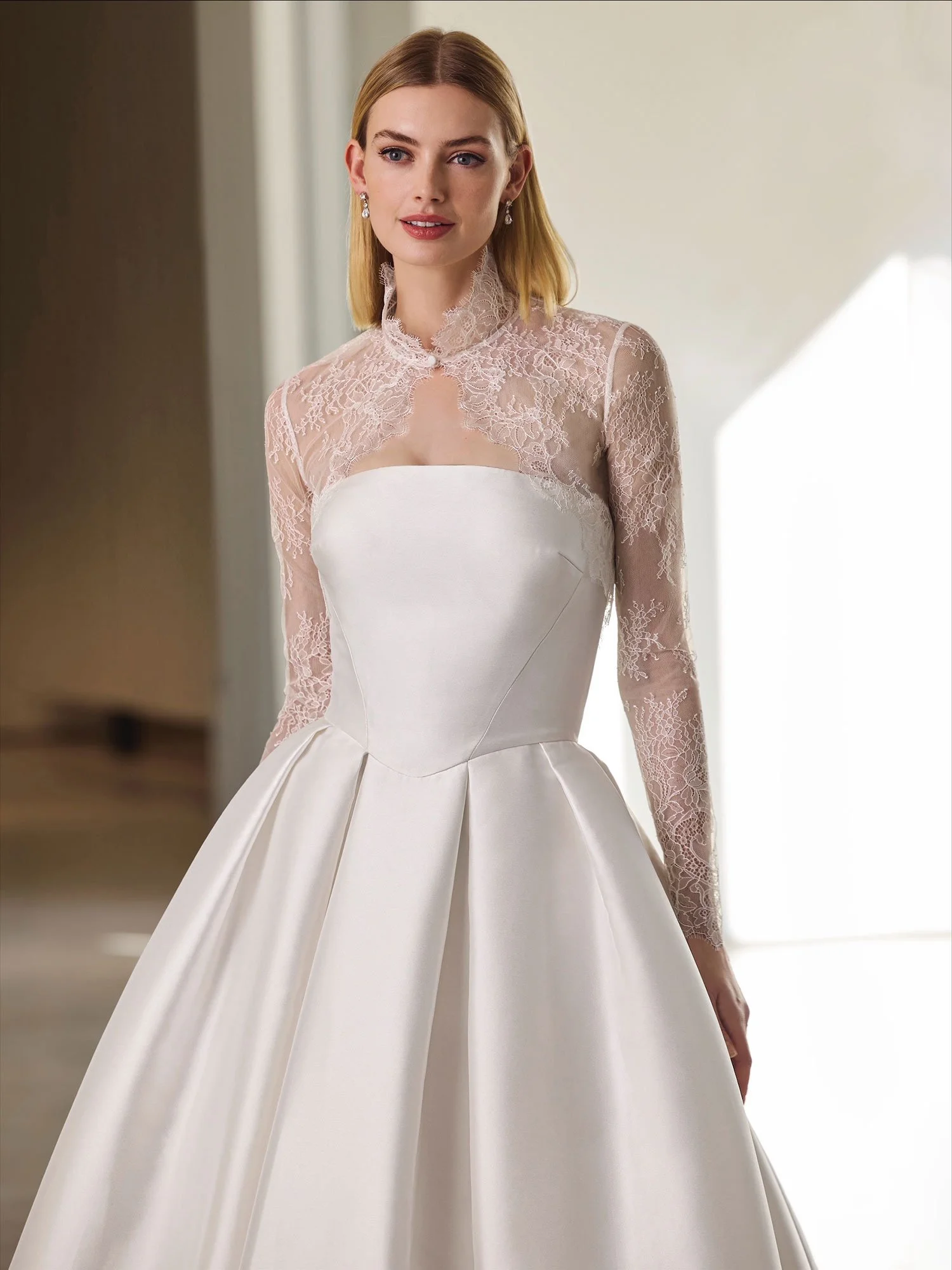 Pronovias Jacket LA 22
