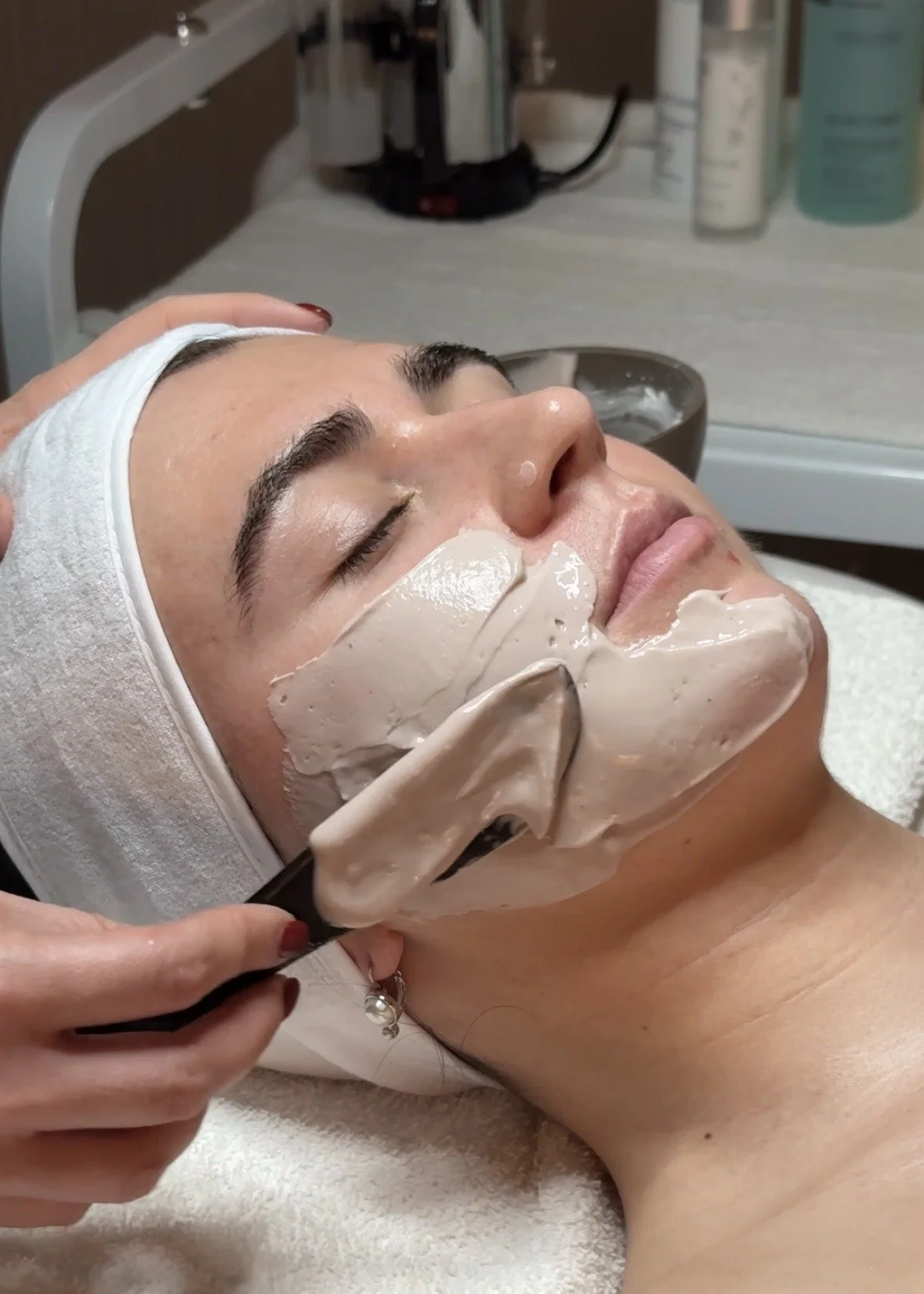 The Pause Facial - 60 Minutes