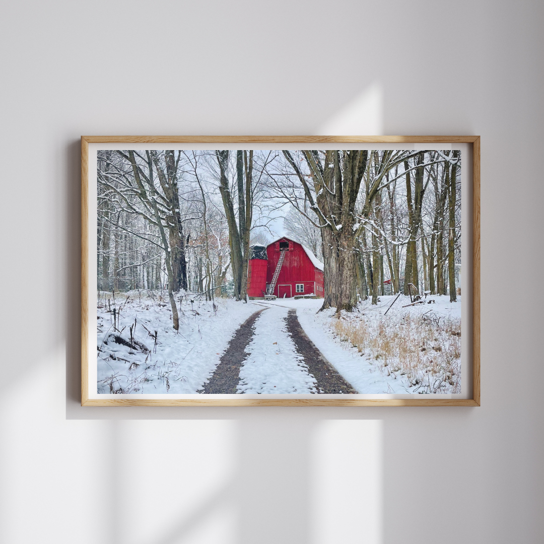 Black Luxury Photography Mockup Instagram Post.png