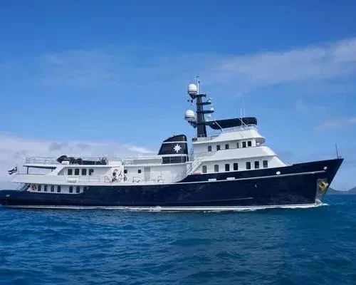 Expedition Yacht