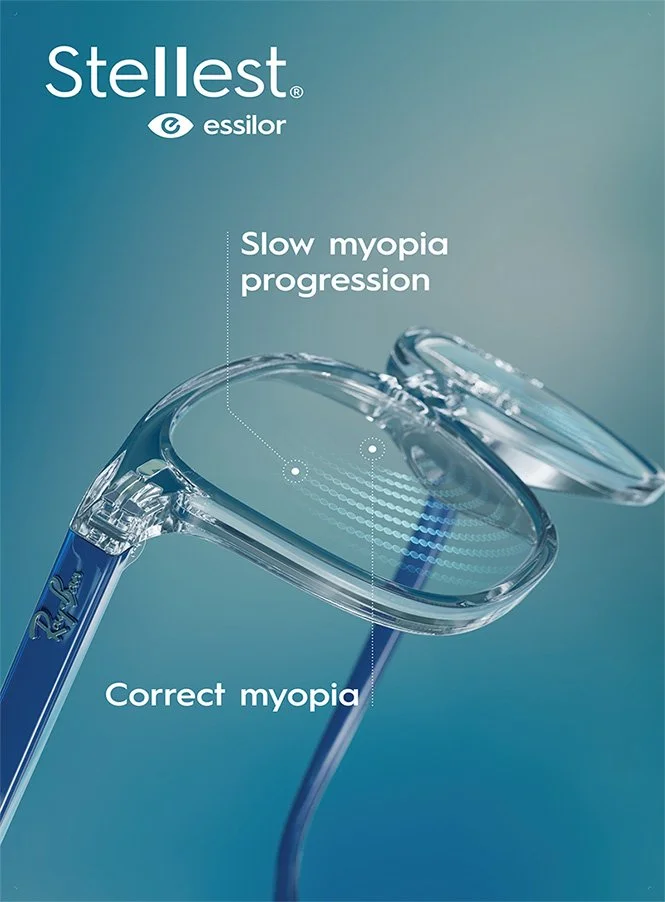 A promotional image for Stellest contact lenses showing a comparison between correct and incorrect myopia. The correct myopia image shows a lens with focused light dots, while the slow progression image shows defocused dots.