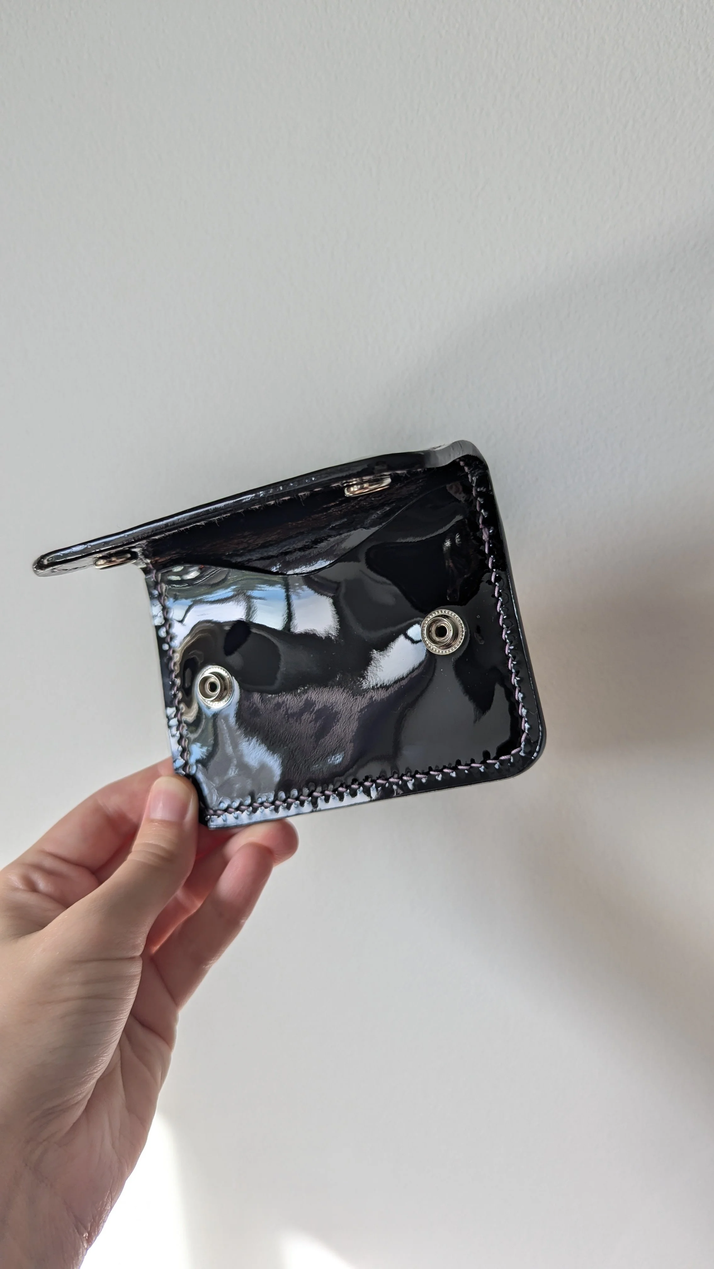 SUPER GLOSS SNAP WALLET