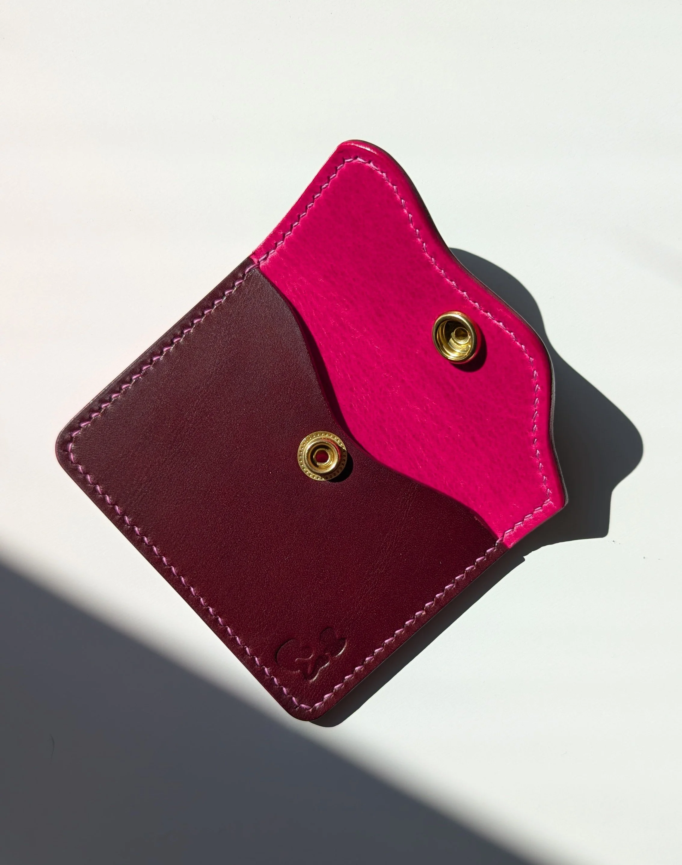 MAGENTA POP SNAP WALLET