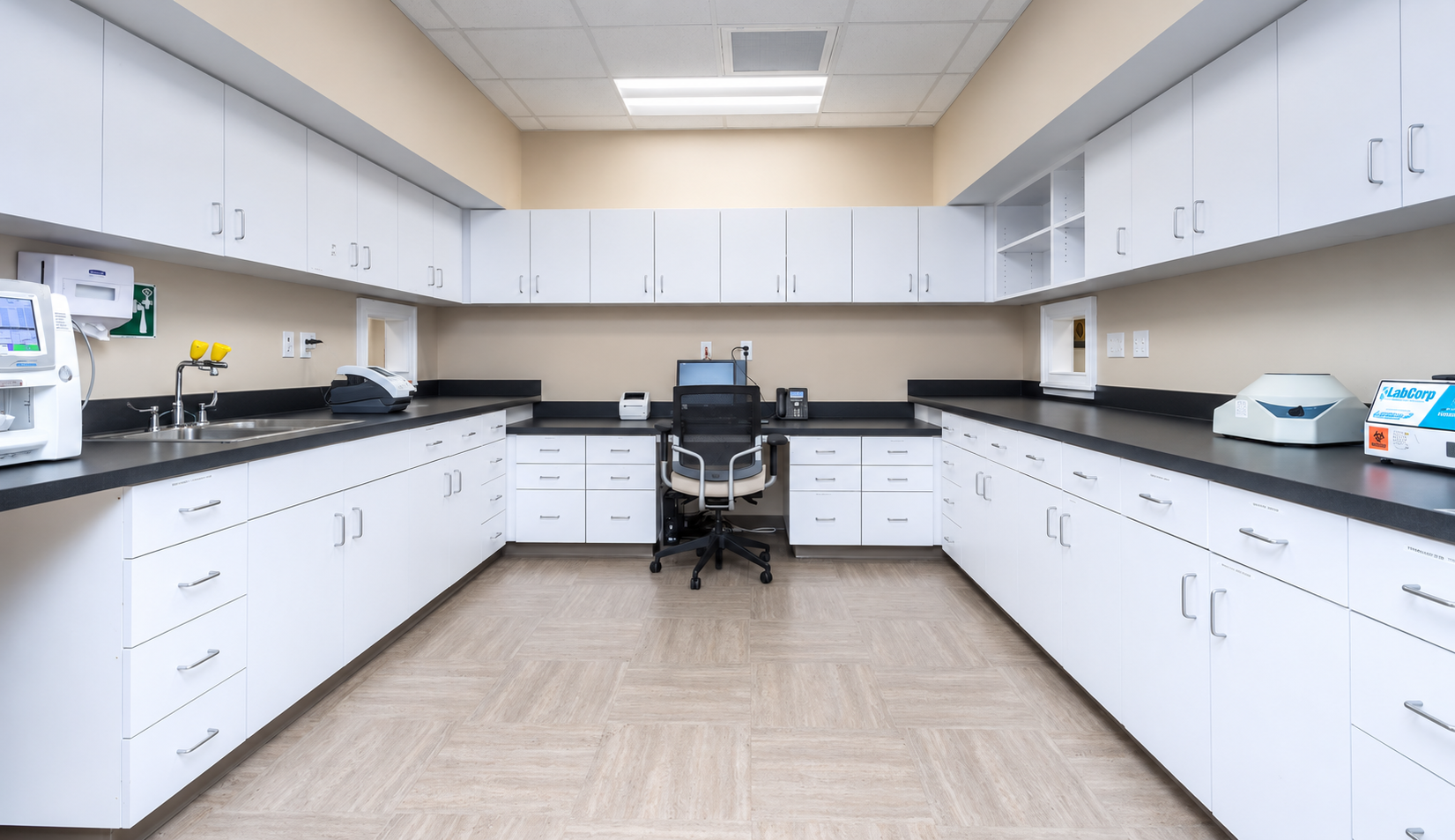 white lab room rev.png