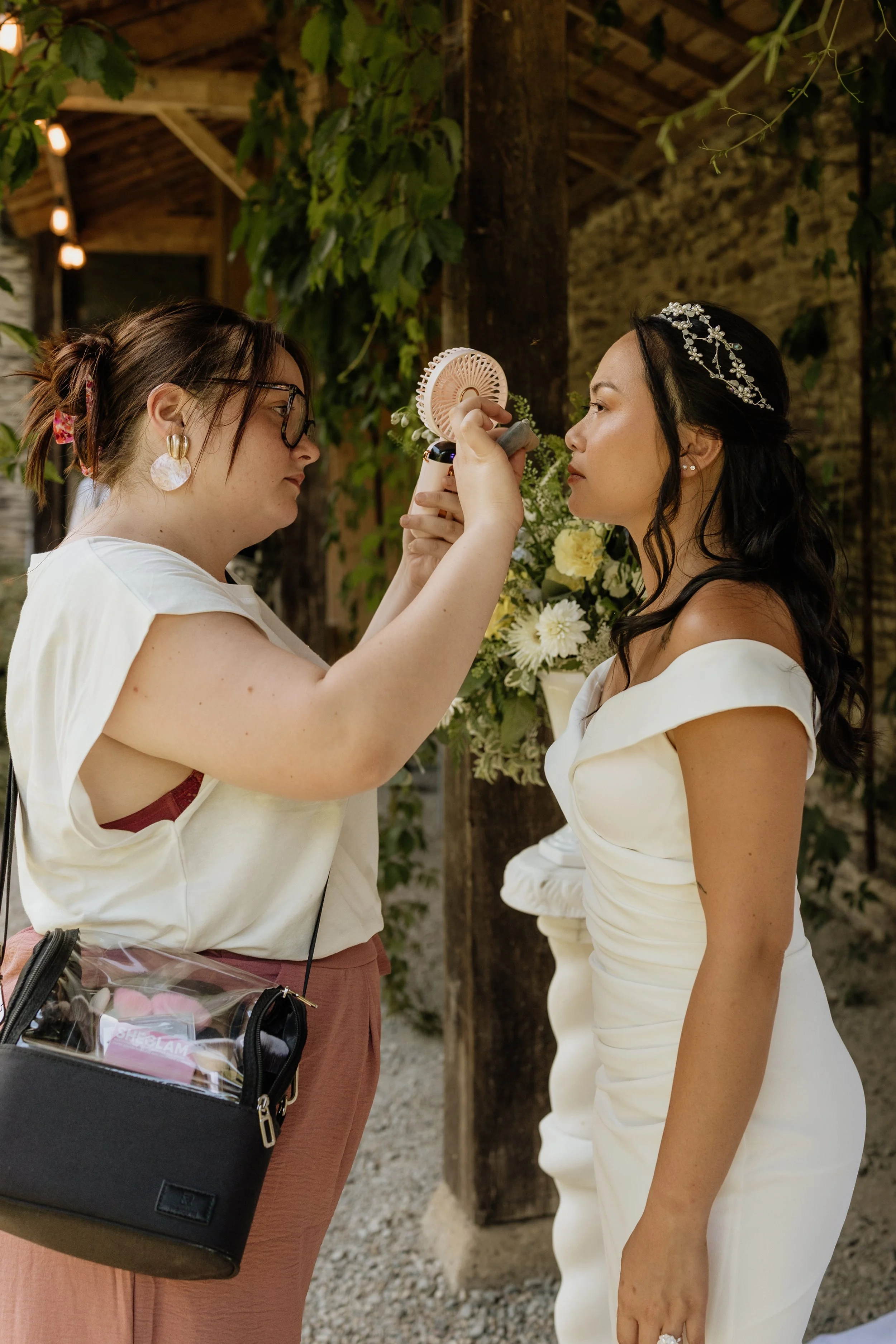 Clarisse, maquilleuse et coiffeuse professionnelle en Bretagne
