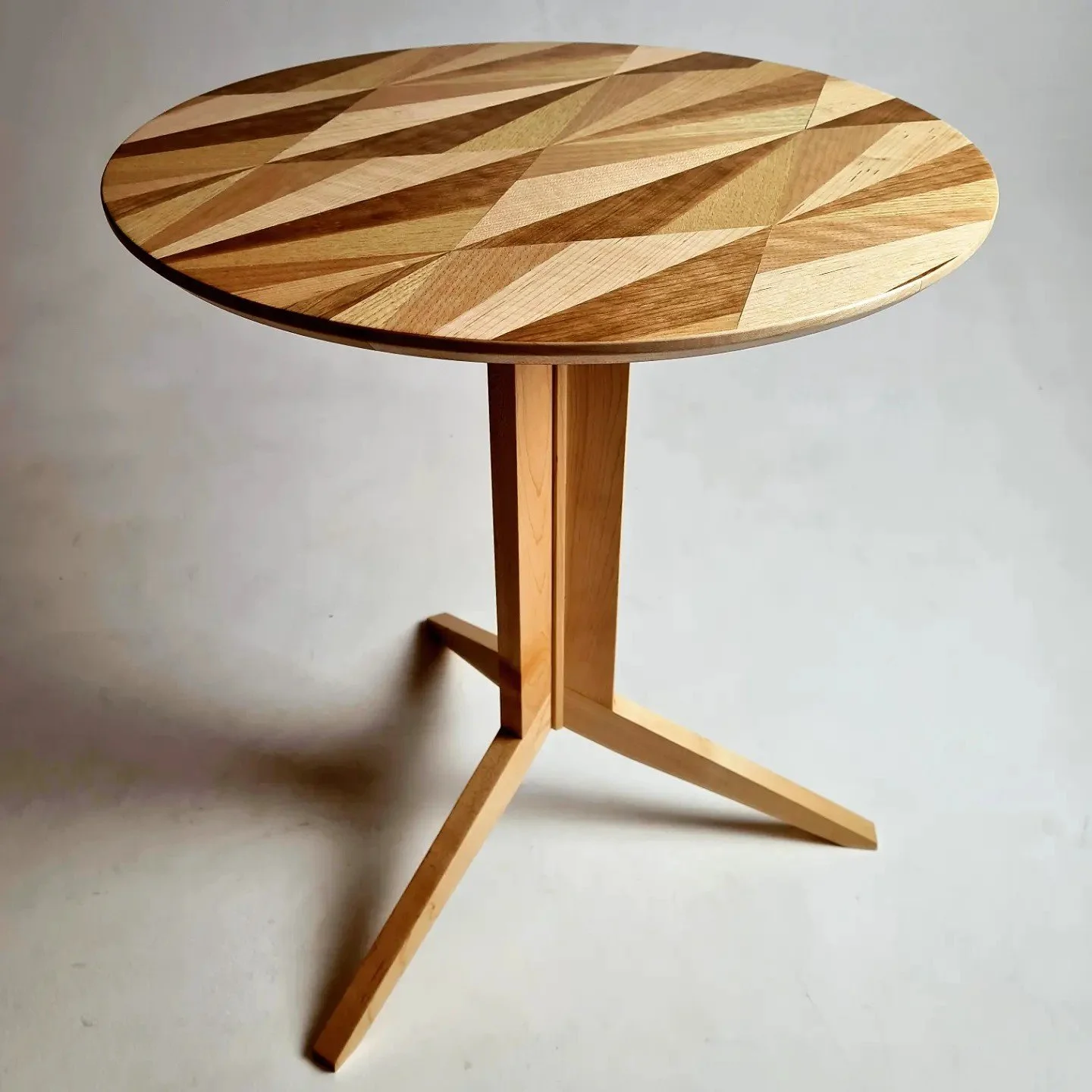 Side Table - Maple & Veneer Pattern