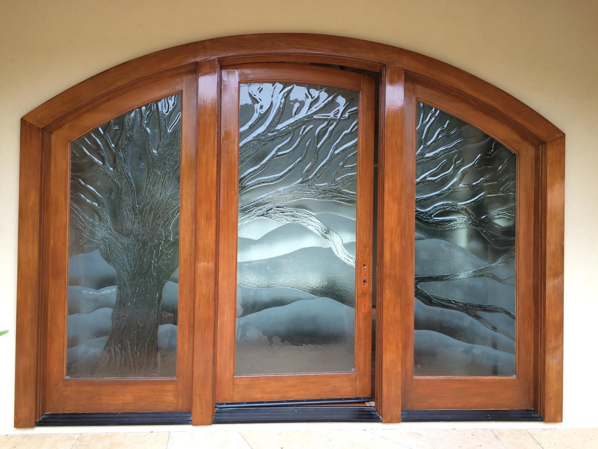 Beautiful Door Frame stained by Keech Painting