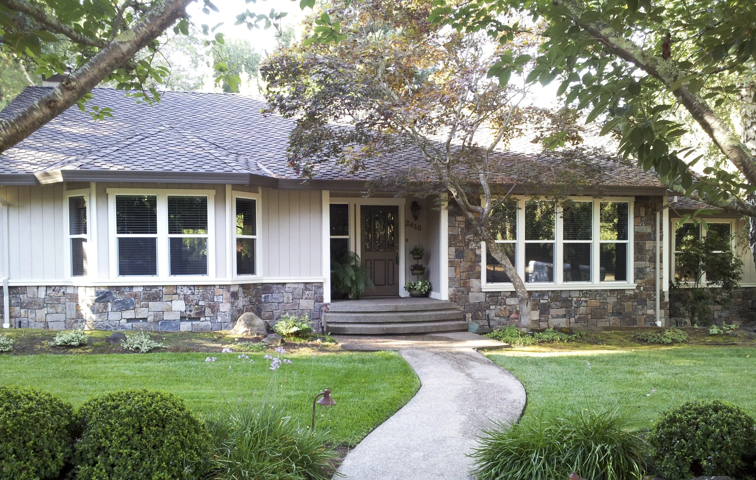 Exterior house painting in Santa Rosa, CA by Keech Painting Contractors