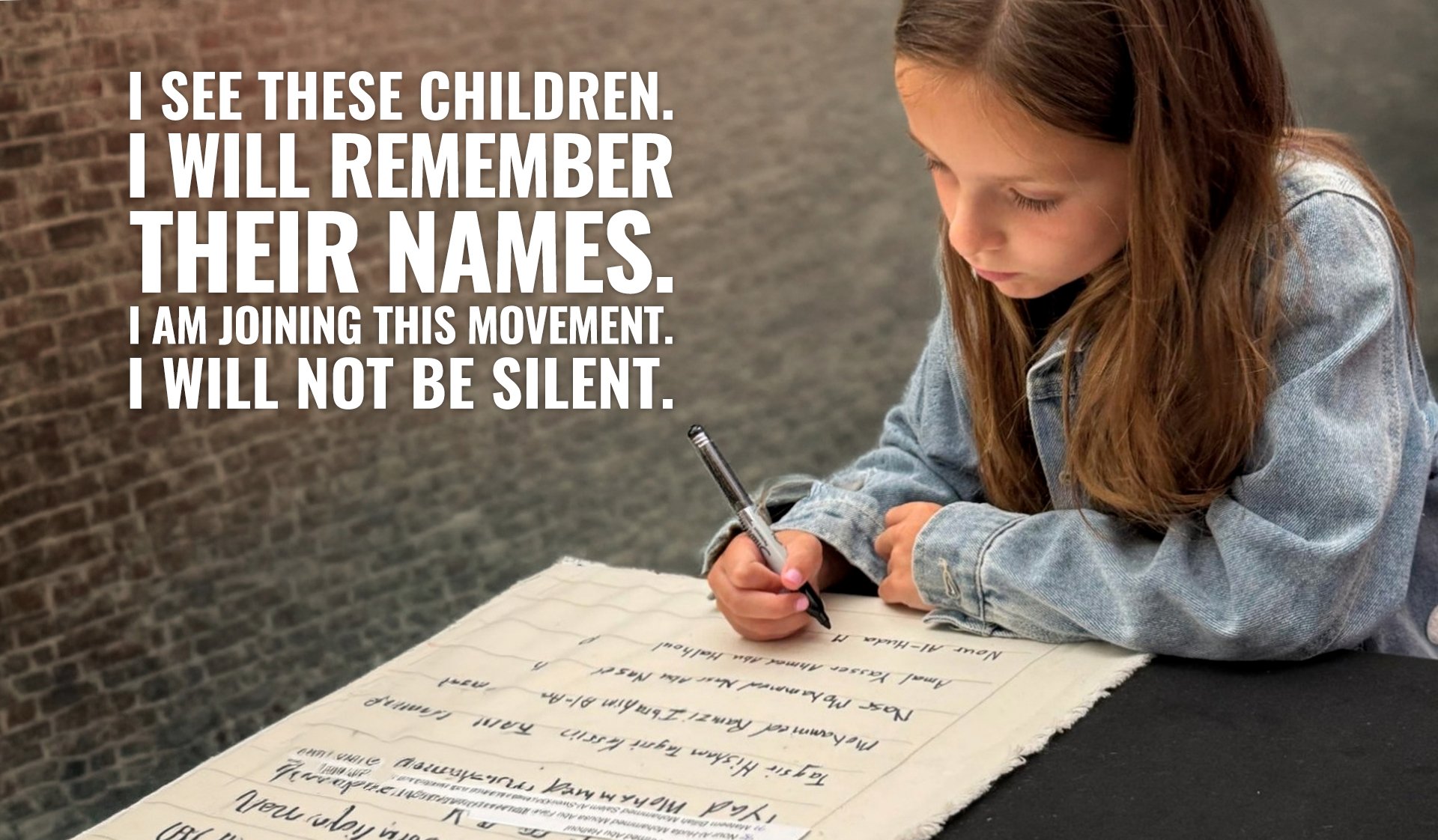 Gaza Children's Shroud - Writing names