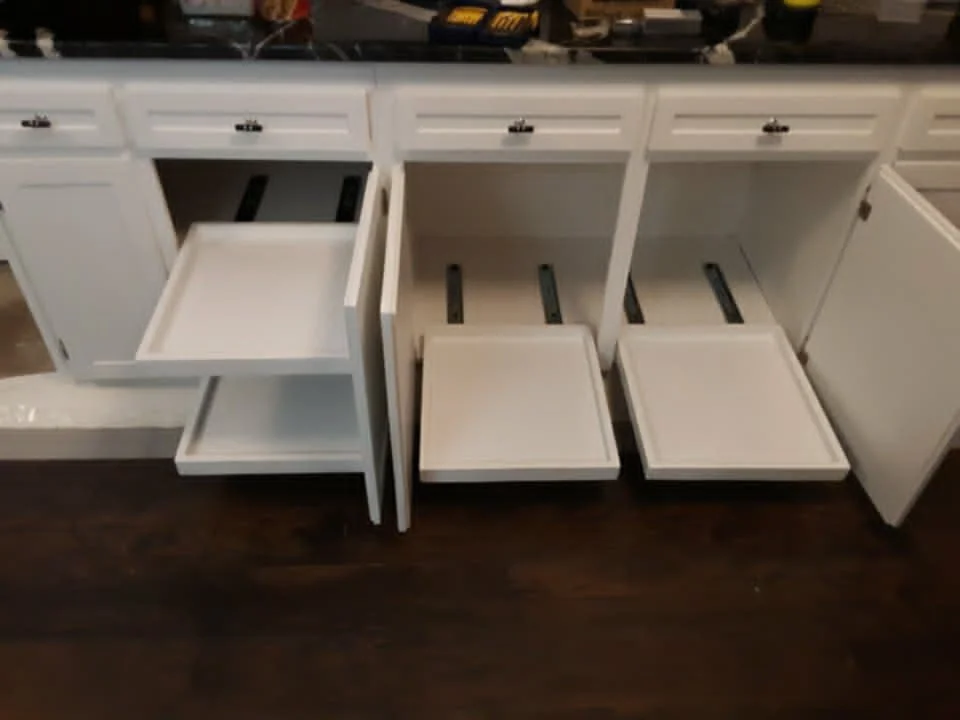 Custom pullout shelving