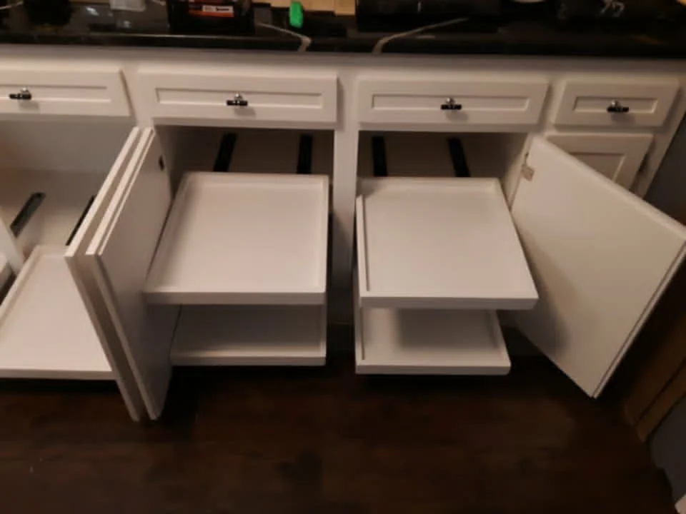 Custom pullout shelving