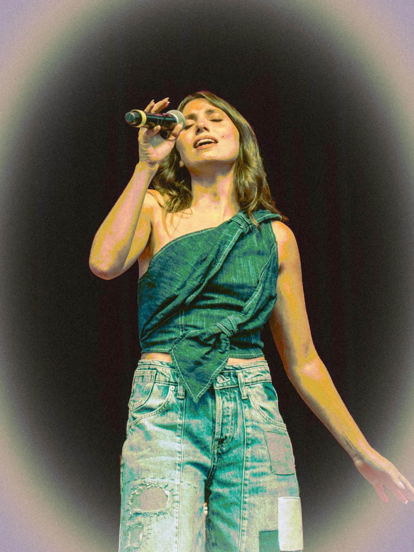 @lilymeola for @echomusicmag 5.23 💫
@skylacuamp Charlotte, NC