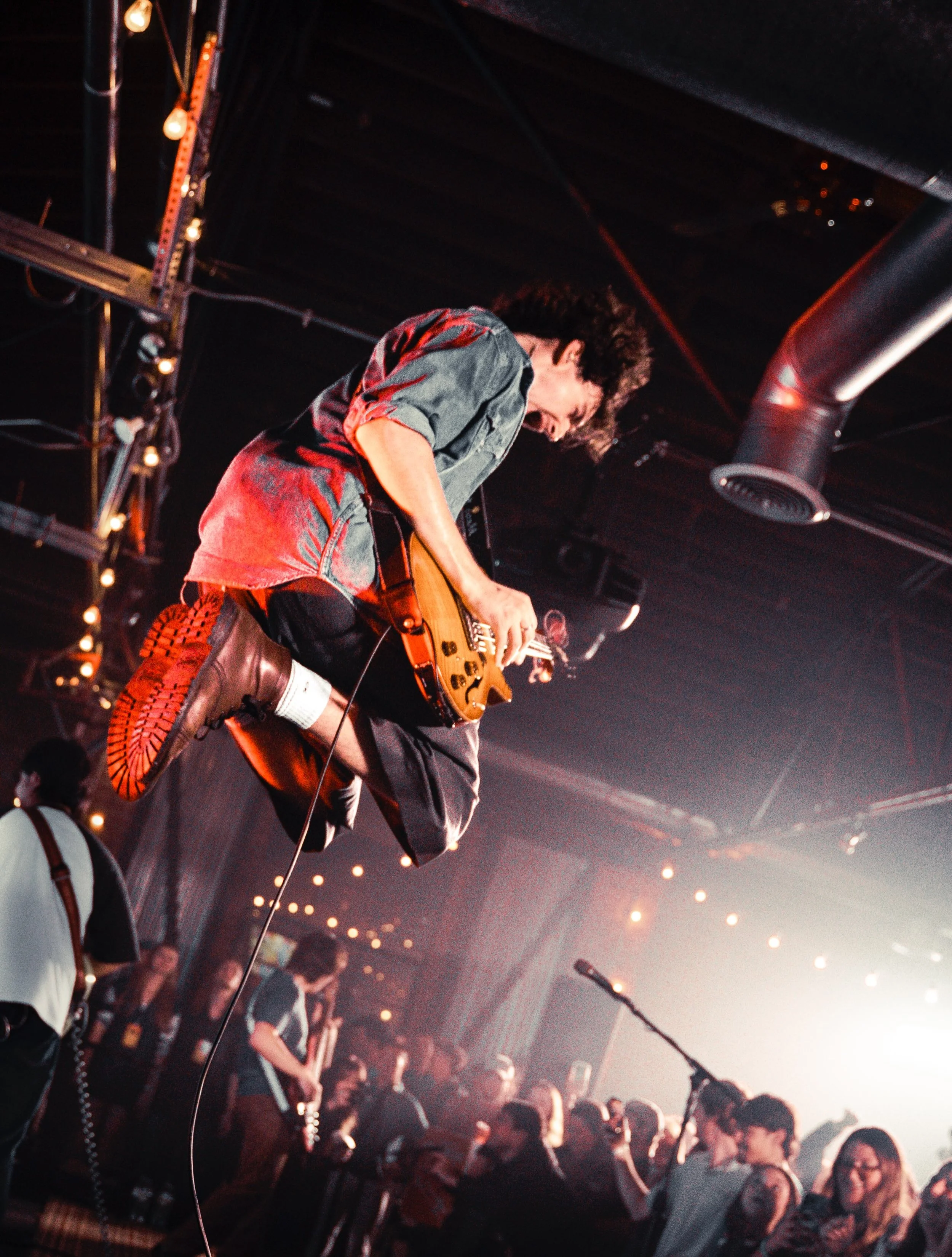Confluence @confluencemusicfest ended their three days of music with final performance by Harvey Street on Saturday Night 💫

Harvey Street played a full set list, including all 5 tracks of their recently released EP, Anywhere, released October 2nd

