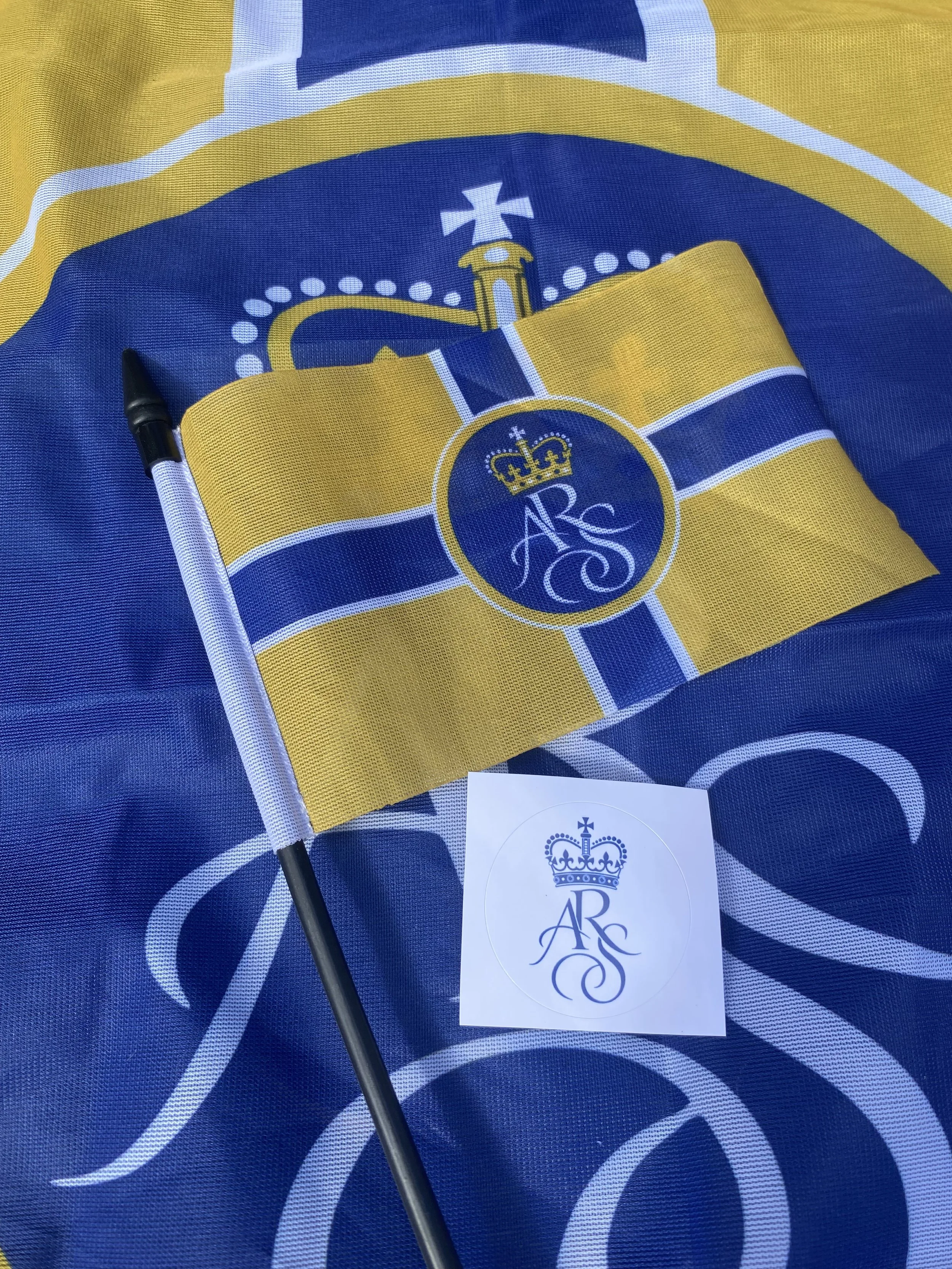 Royalist Hand-Waving Flag