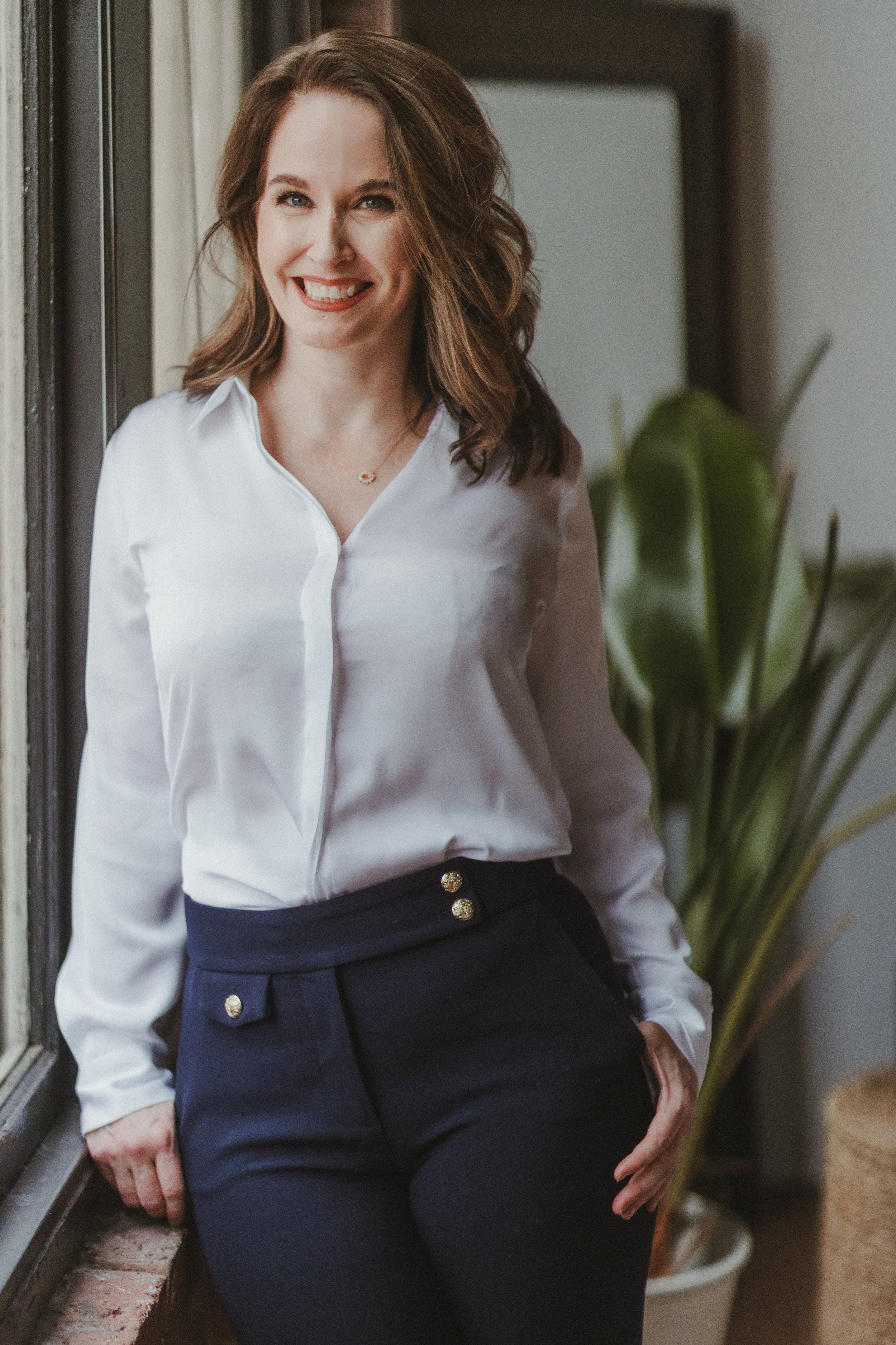 I'm April Hunziker, MD, a board-certified reproductive & integrative psychiatrist specializing in perinatal, perimenopause & menopause mental health, and complex cases.